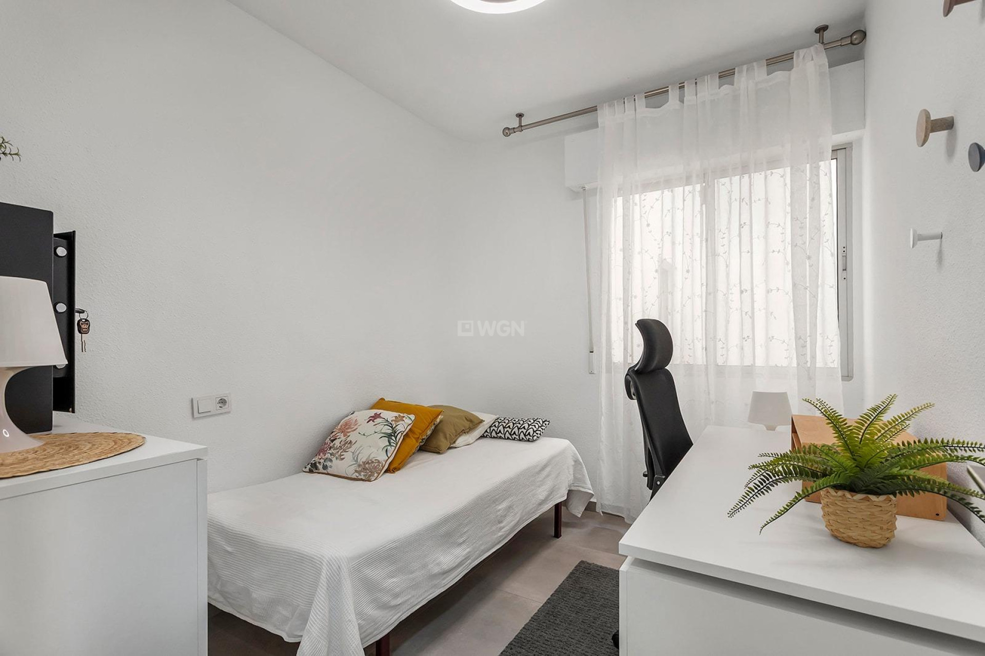 Resale - Apartment / flat - Torrevieja - Playa de los Locos