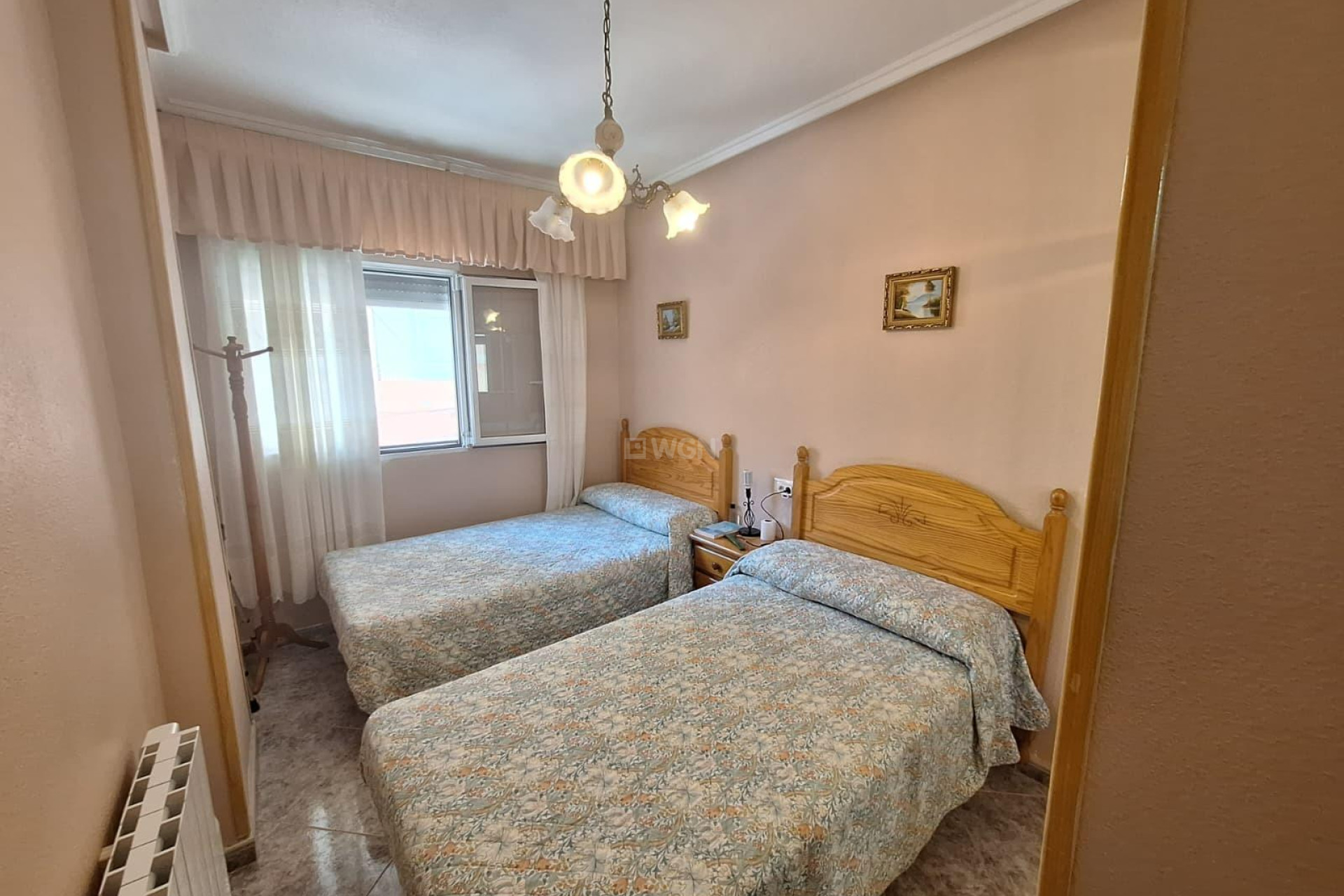 Resale - Apartment / flat - Torrevieja - Playa de los Locos