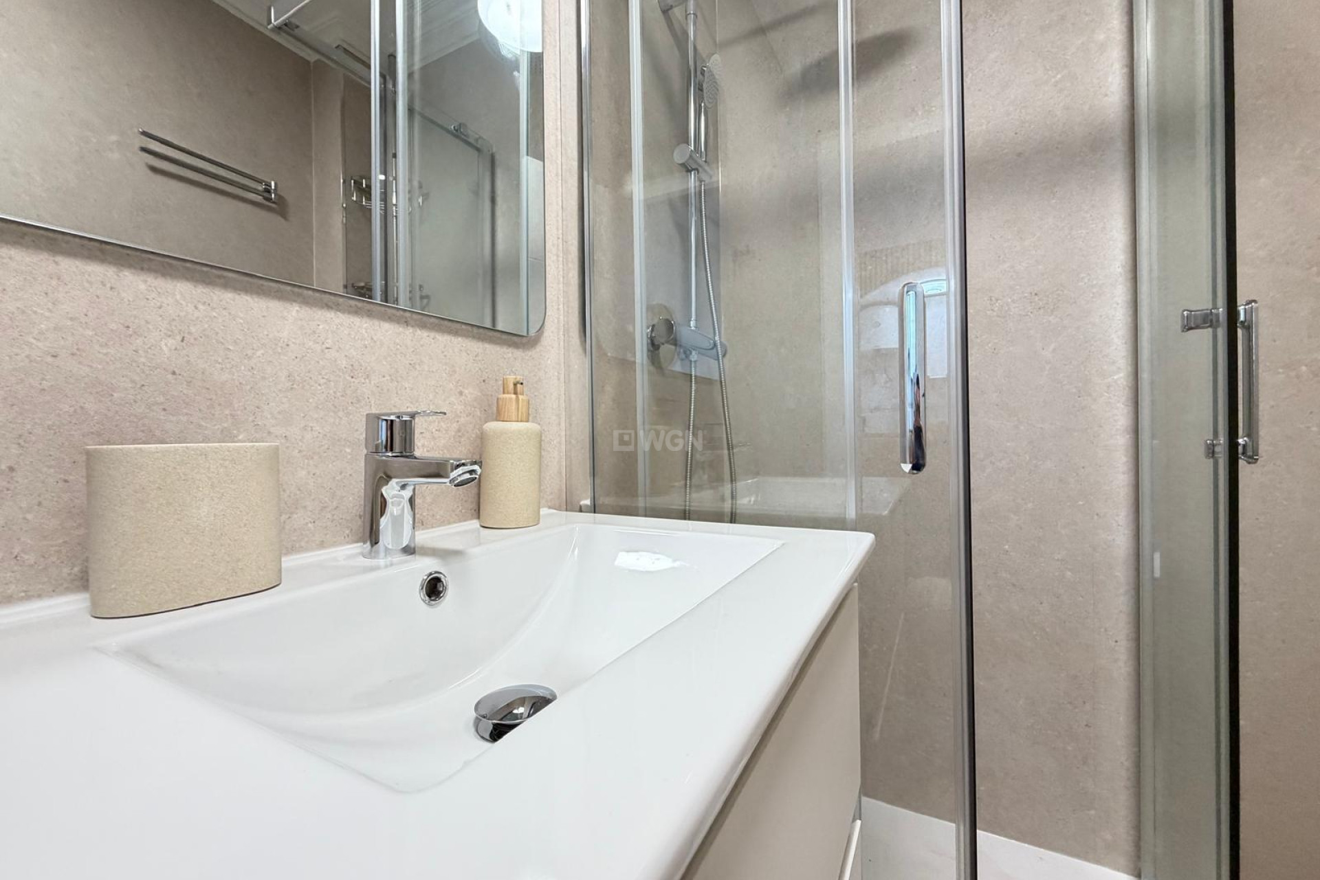 Resale - Apartment / flat - Torrevieja - Playa de los Locos