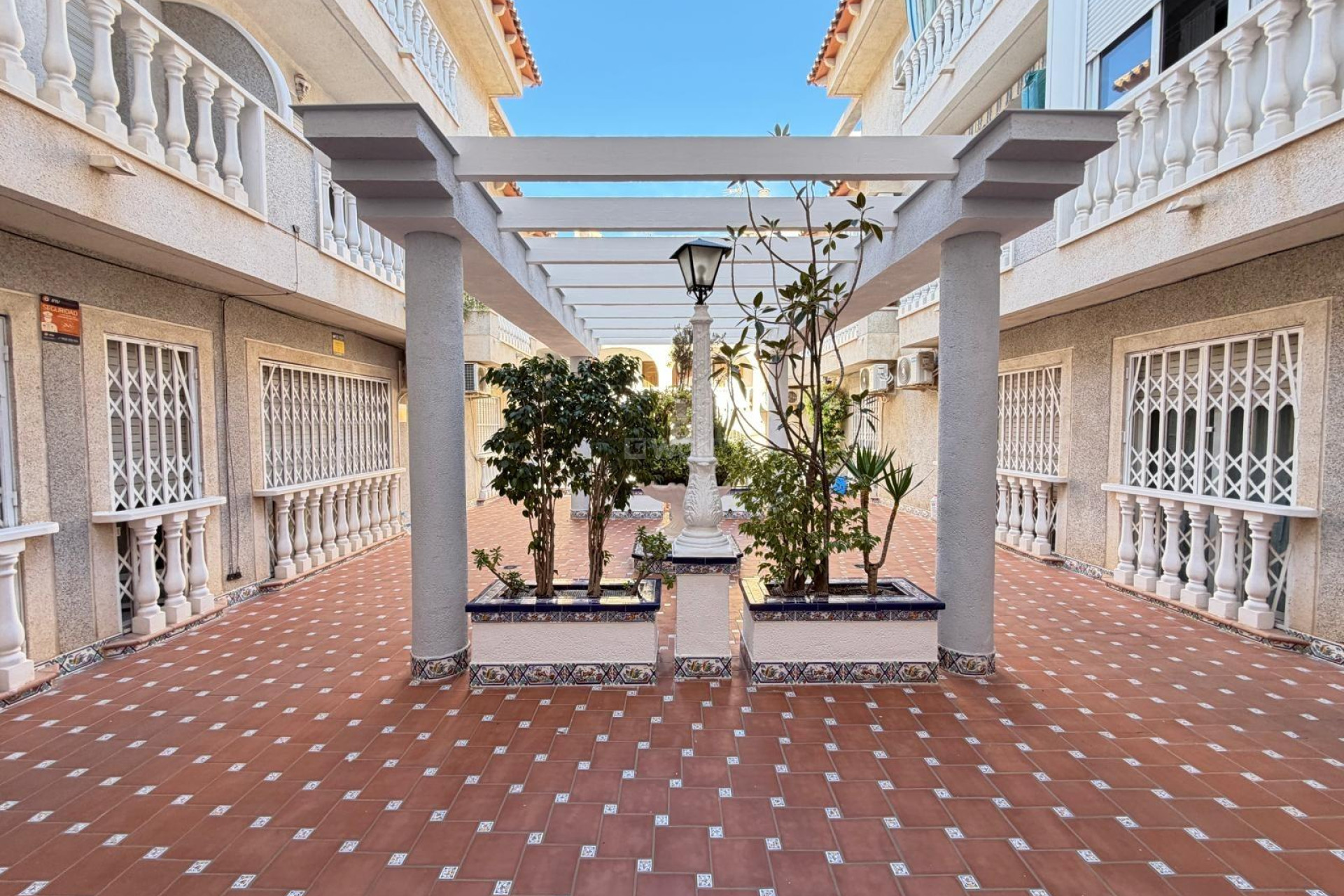 Resale - Apartment / flat - Torrevieja - Playa de los Locos