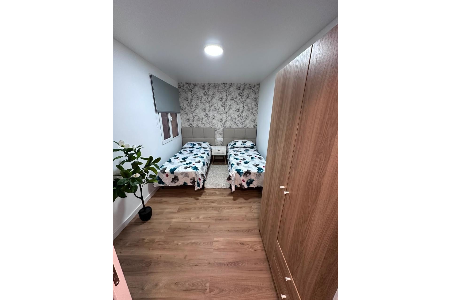 Resale - Apartment / flat - Torrevieja - Playa de los Locos