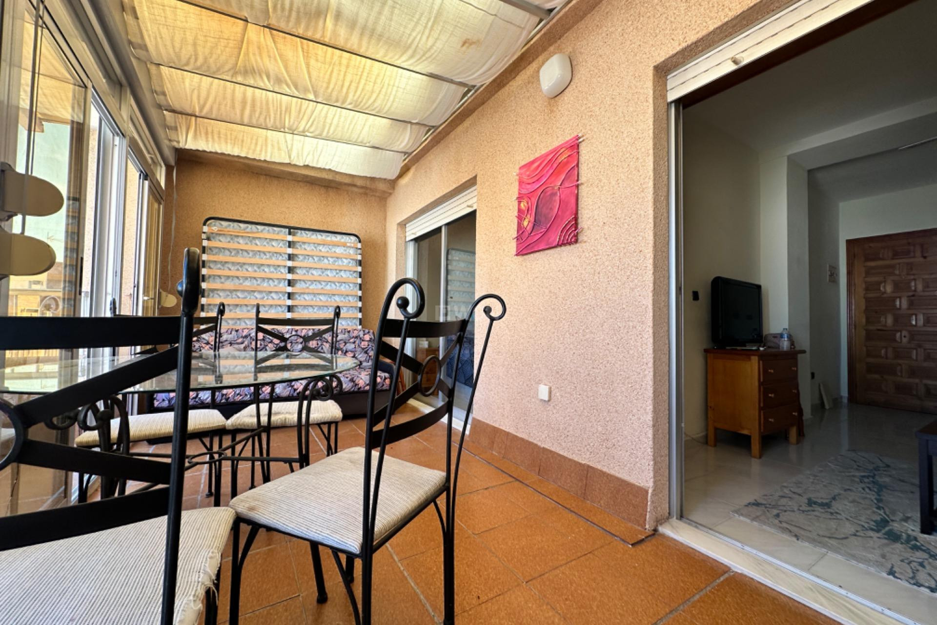 Resale - Apartment / flat - Torrevieja - Playa de los Locos