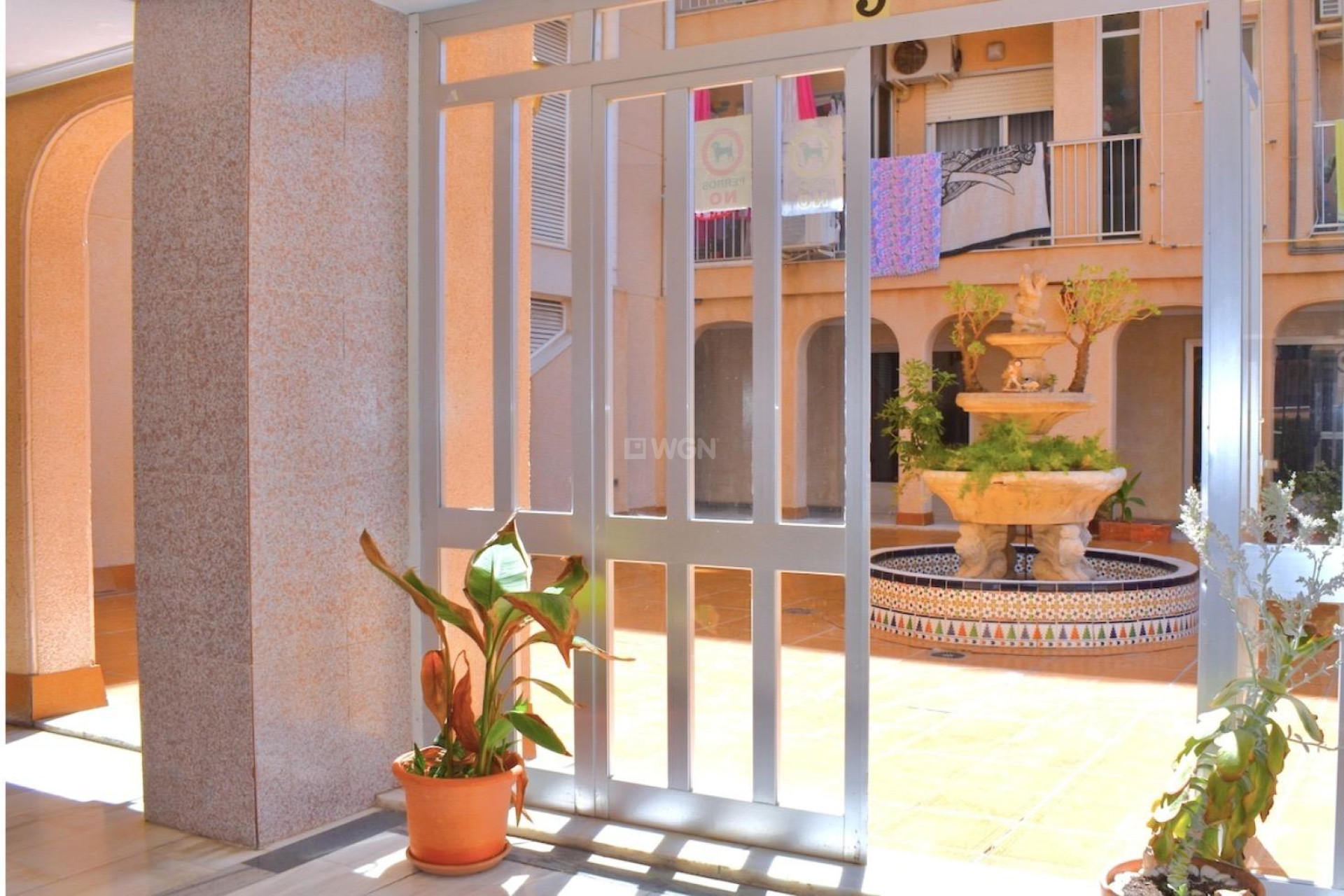 Resale - Apartment / flat - Torrevieja - Playa de los Locos