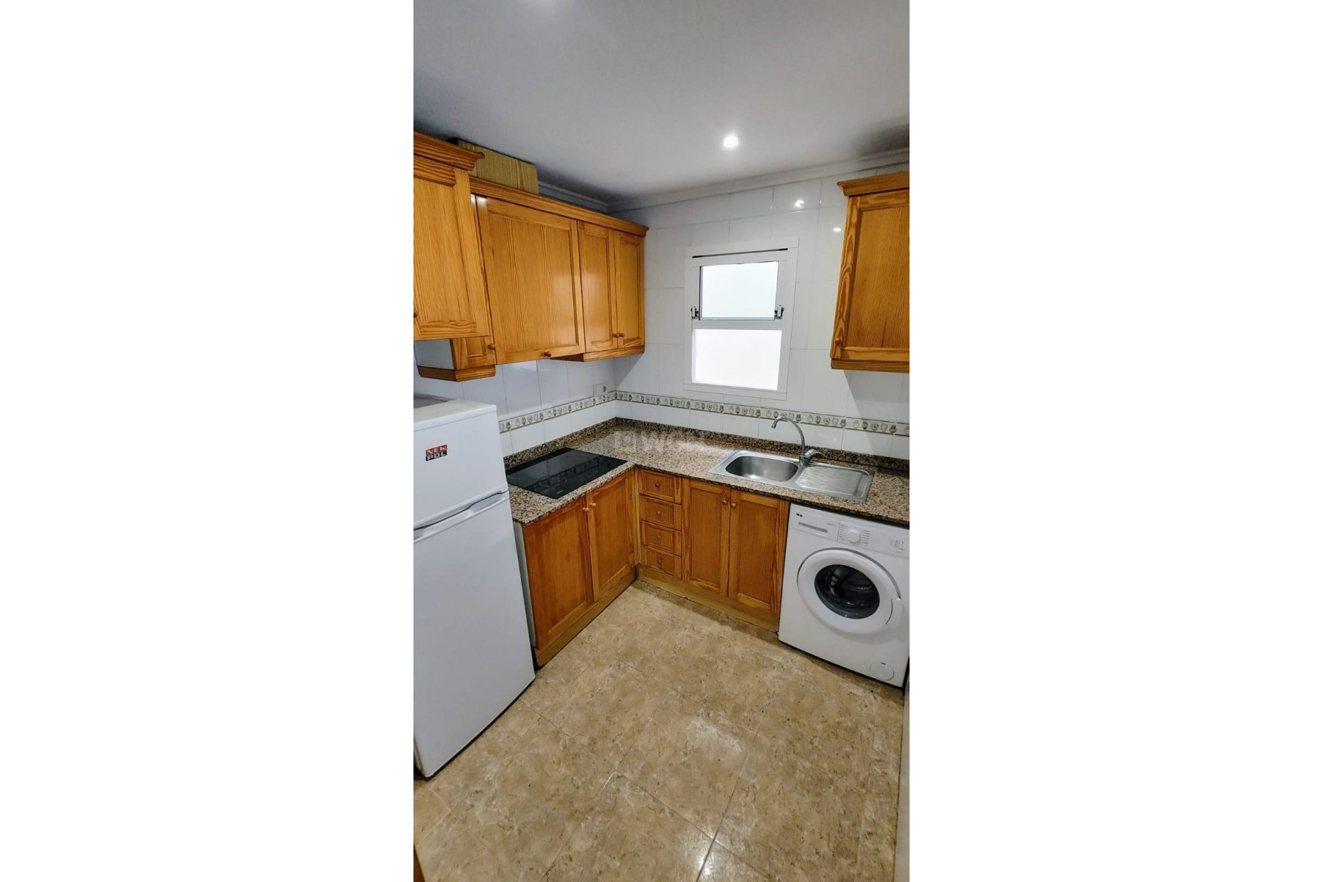 Resale - Apartment / flat - Torrevieja - Playa de los Locos