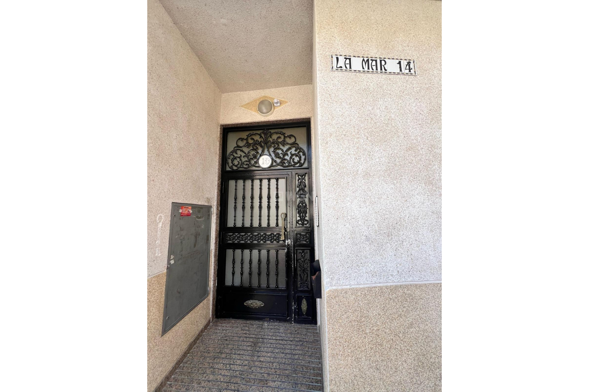 Resale - Apartment / flat - Torrevieja - Playa de los Locos