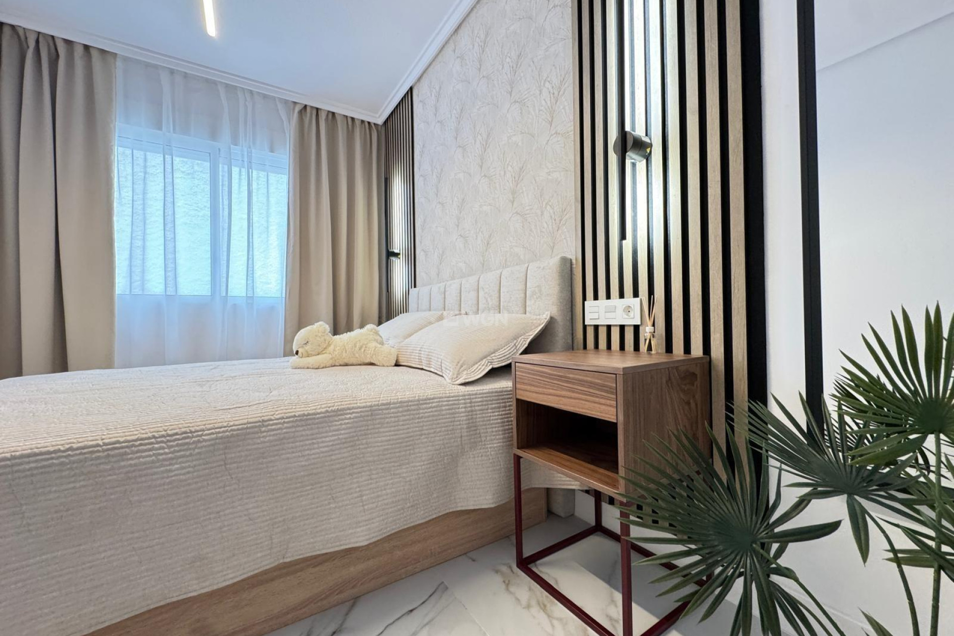 Resale - Apartment / flat - Torrevieja - Playa de los Locos