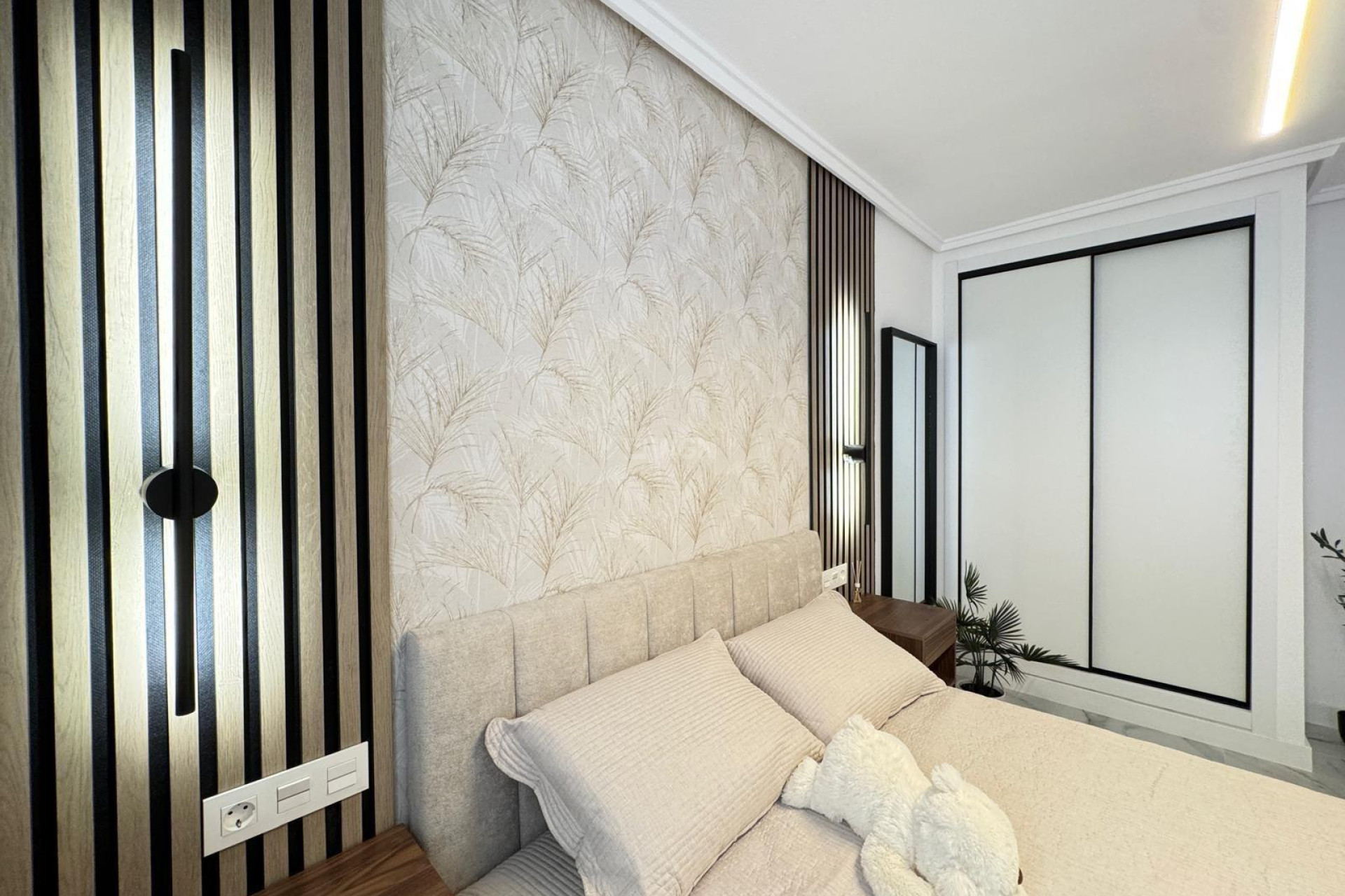 Resale - Apartment / flat - Torrevieja - Playa de los Locos