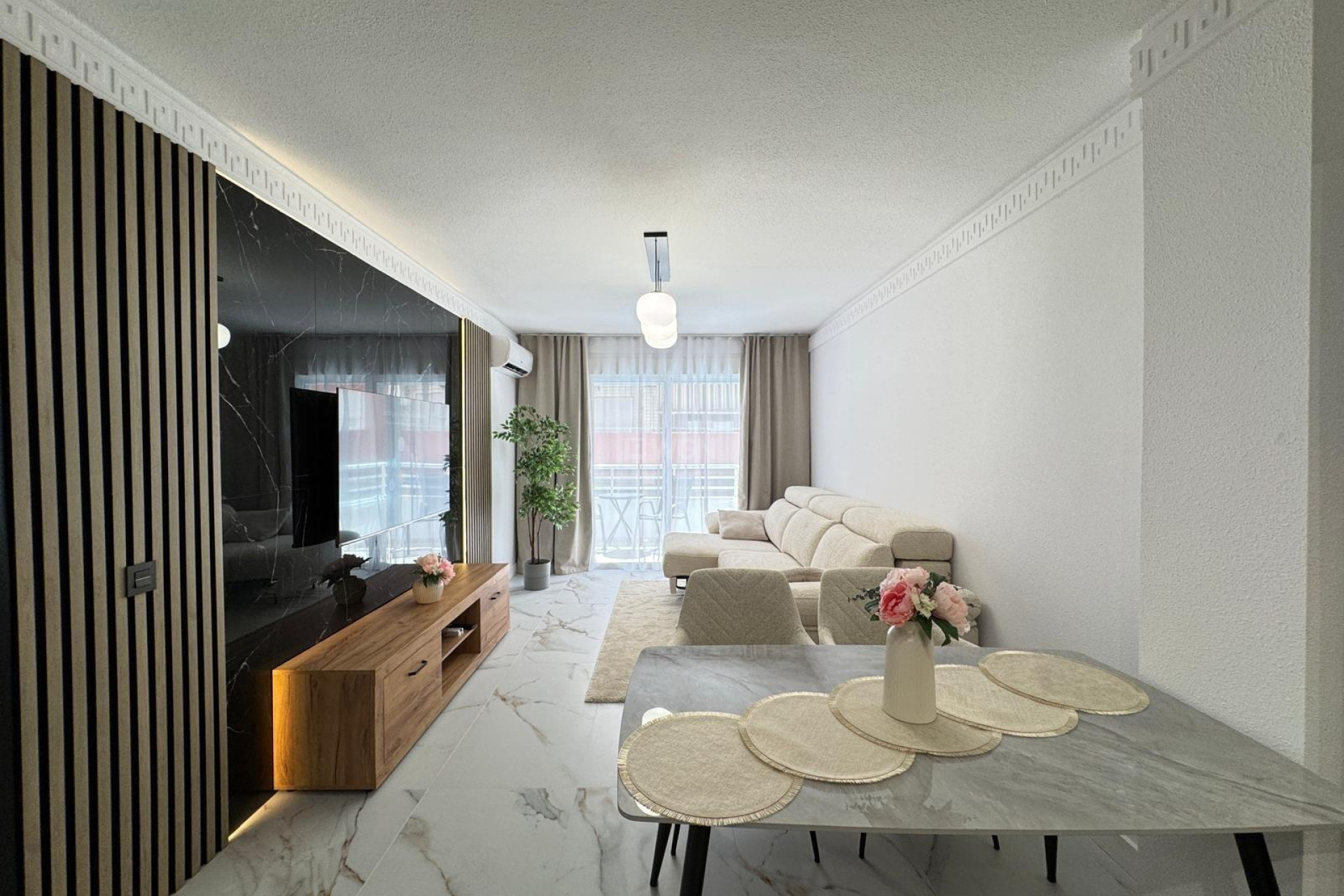 Resale - Apartment / flat - Torrevieja - Playa de los Locos