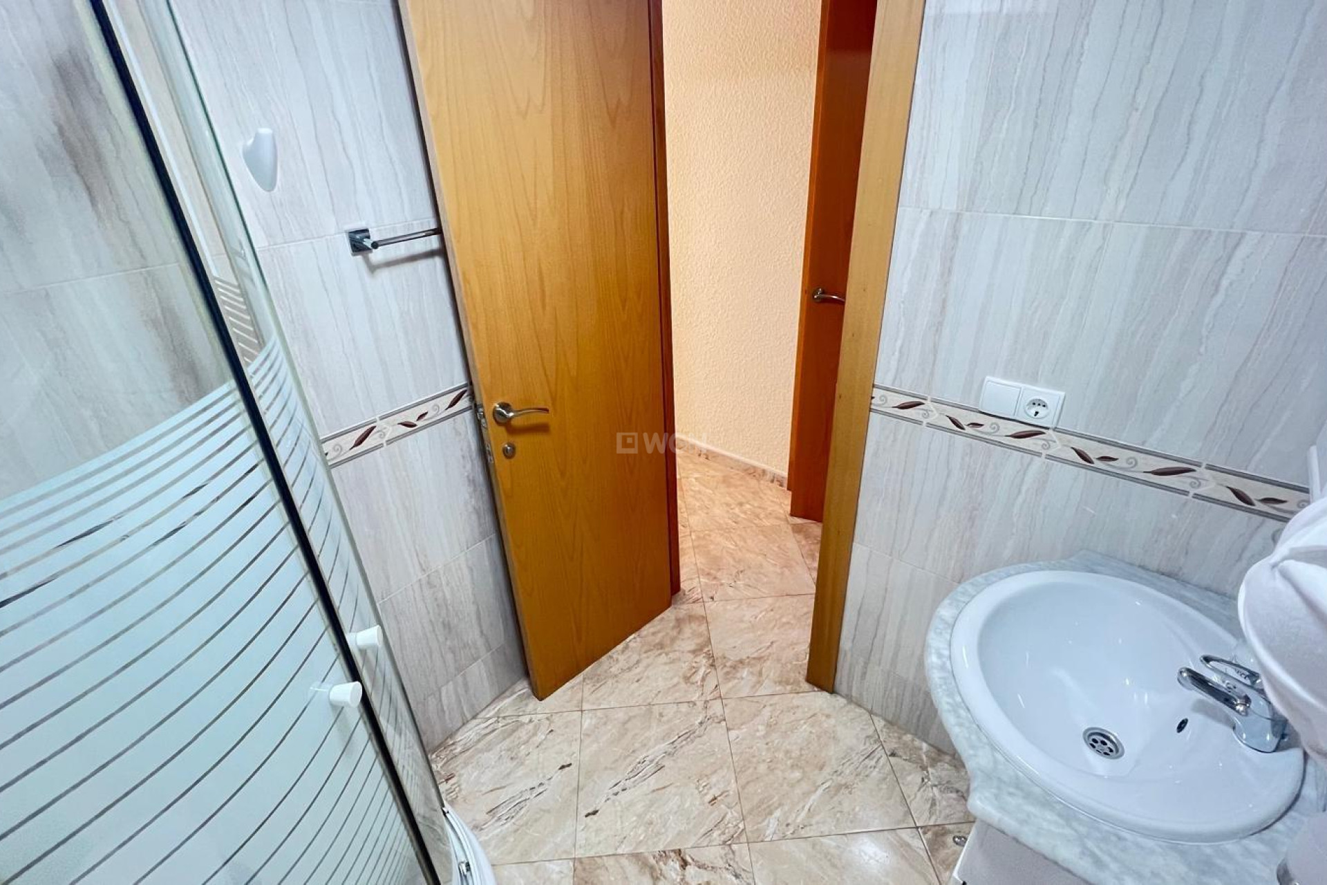 Resale - Apartment / flat - Torrevieja - Playa de los Locos