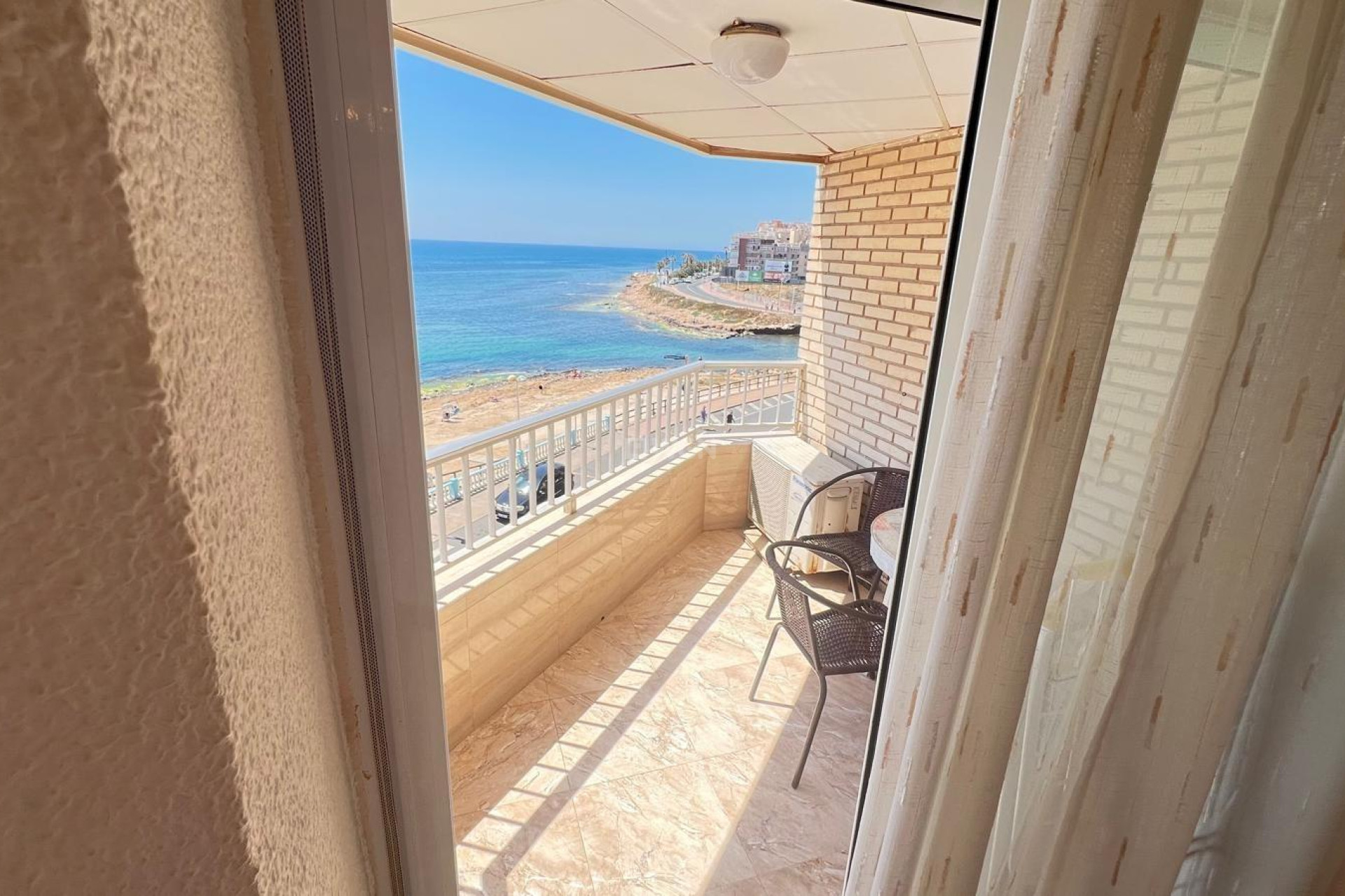 Resale - Apartment / flat - Torrevieja - Playa de los Locos