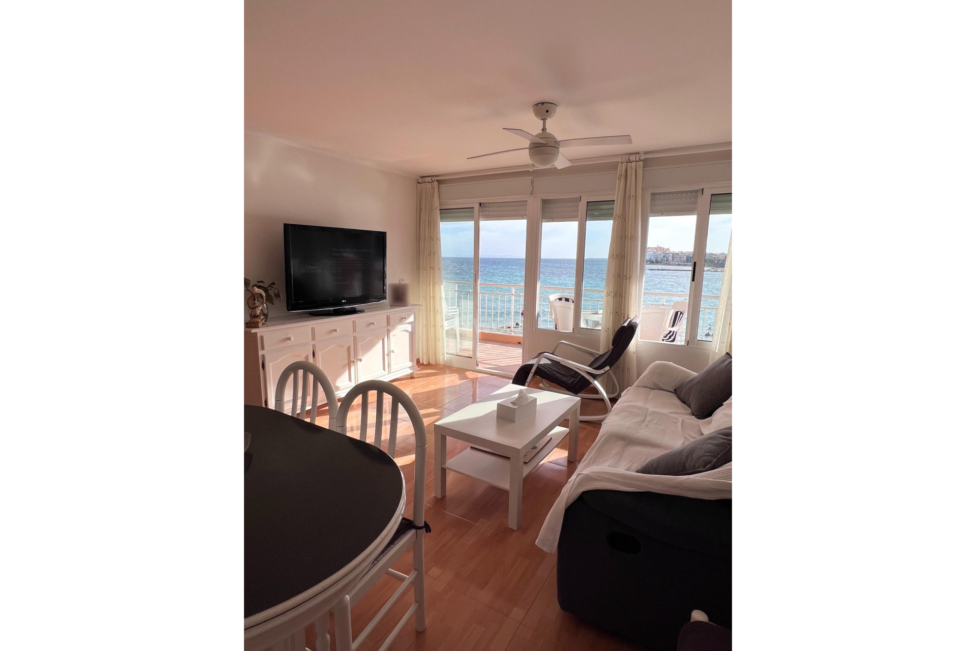 Resale - Apartment / flat - Torrevieja - Playa de los Locos