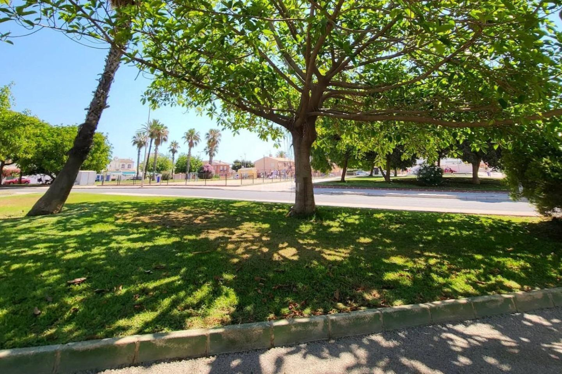 Resale - Apartment / flat - Torrevieja - Playa de los Locos