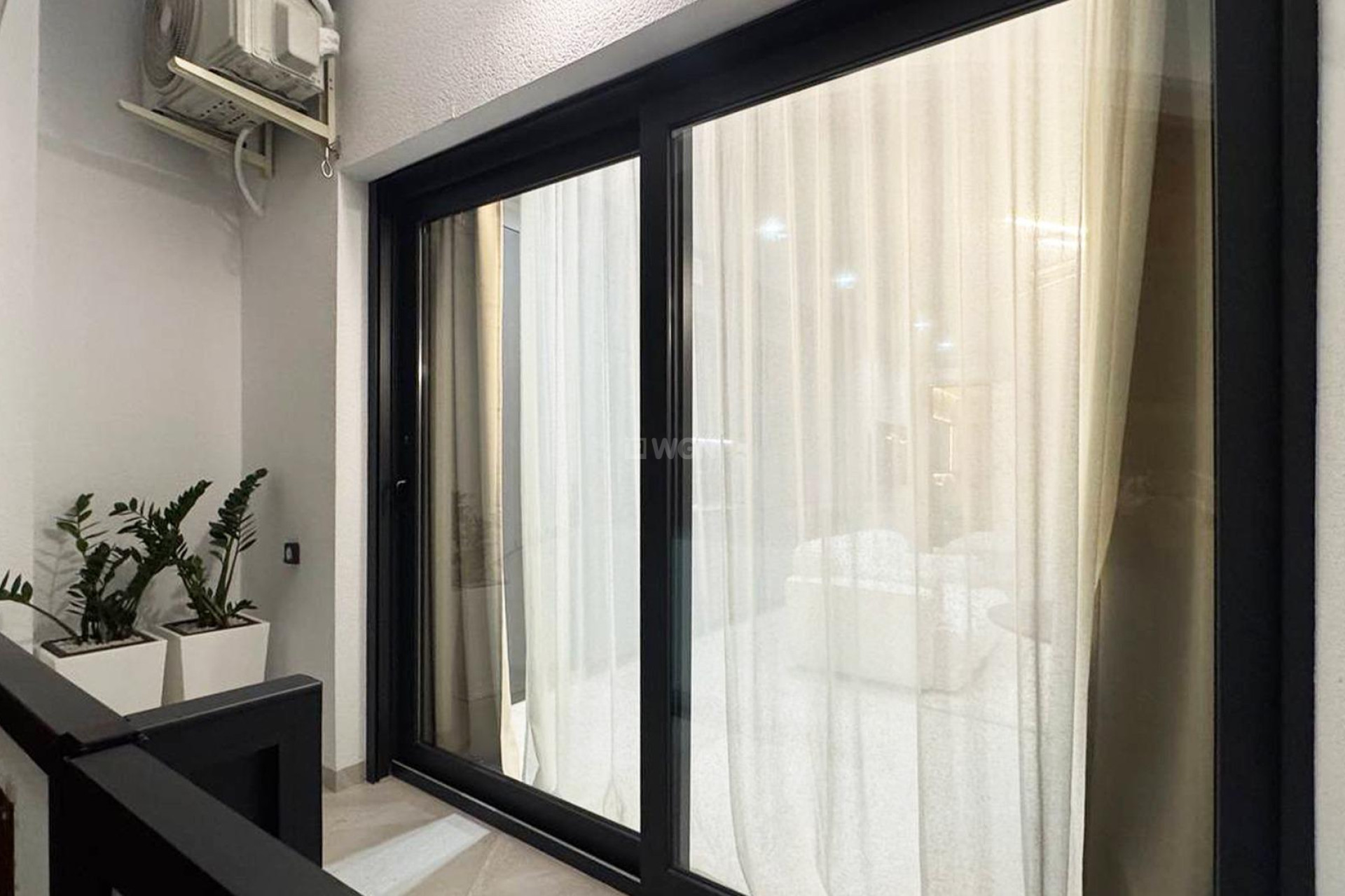 Resale - Apartment / flat - Torrevieja - Playa de los Locos