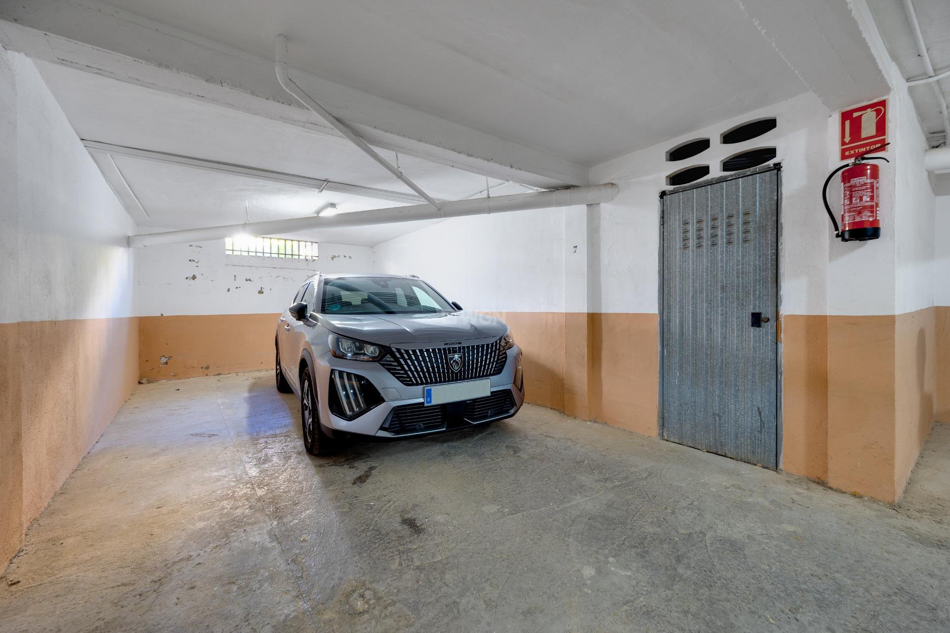 Resale - Apartment / flat - Torrevieja - Playa de los Locos