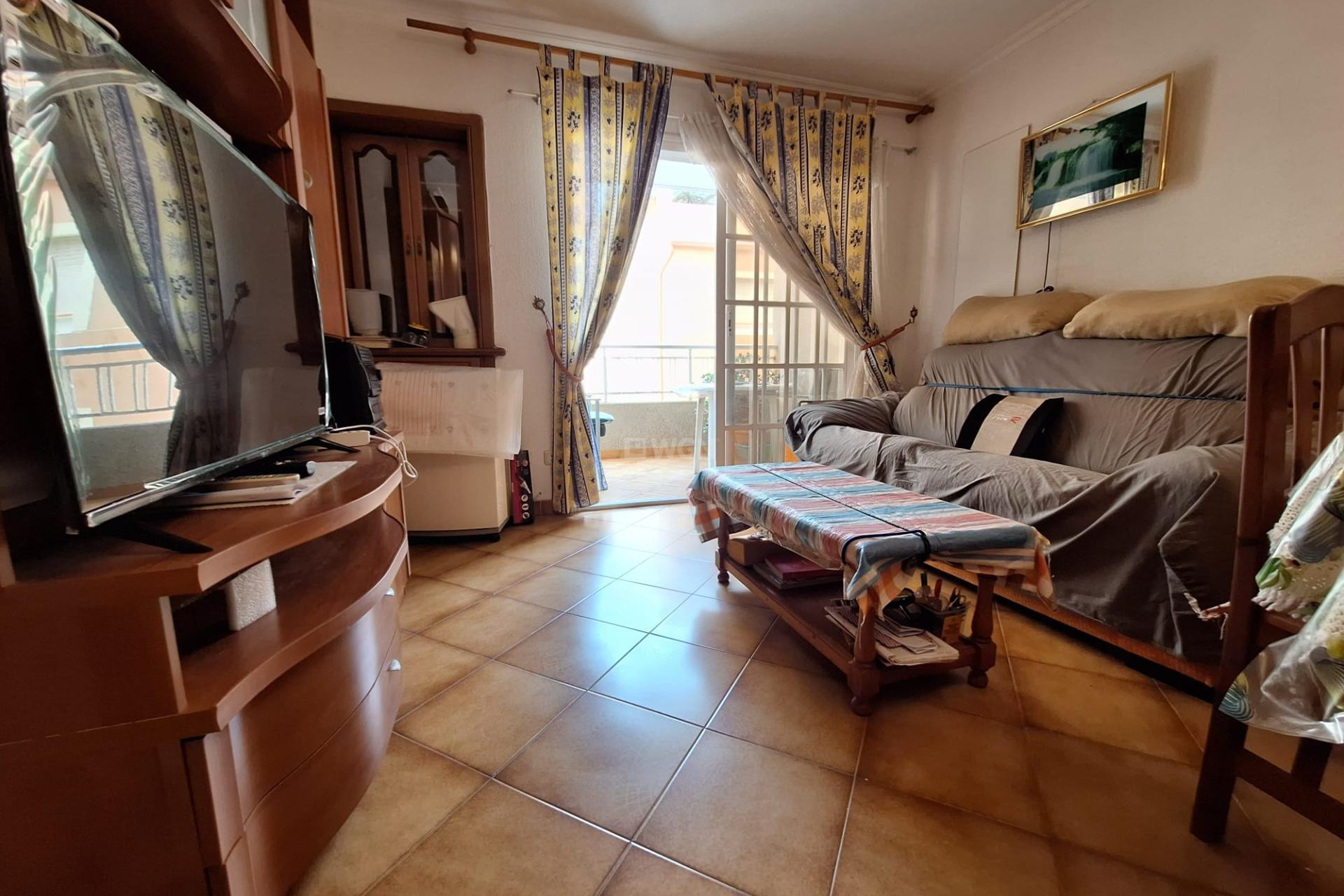 Resale - Apartment / flat - Torrevieja - Playa de los Locos