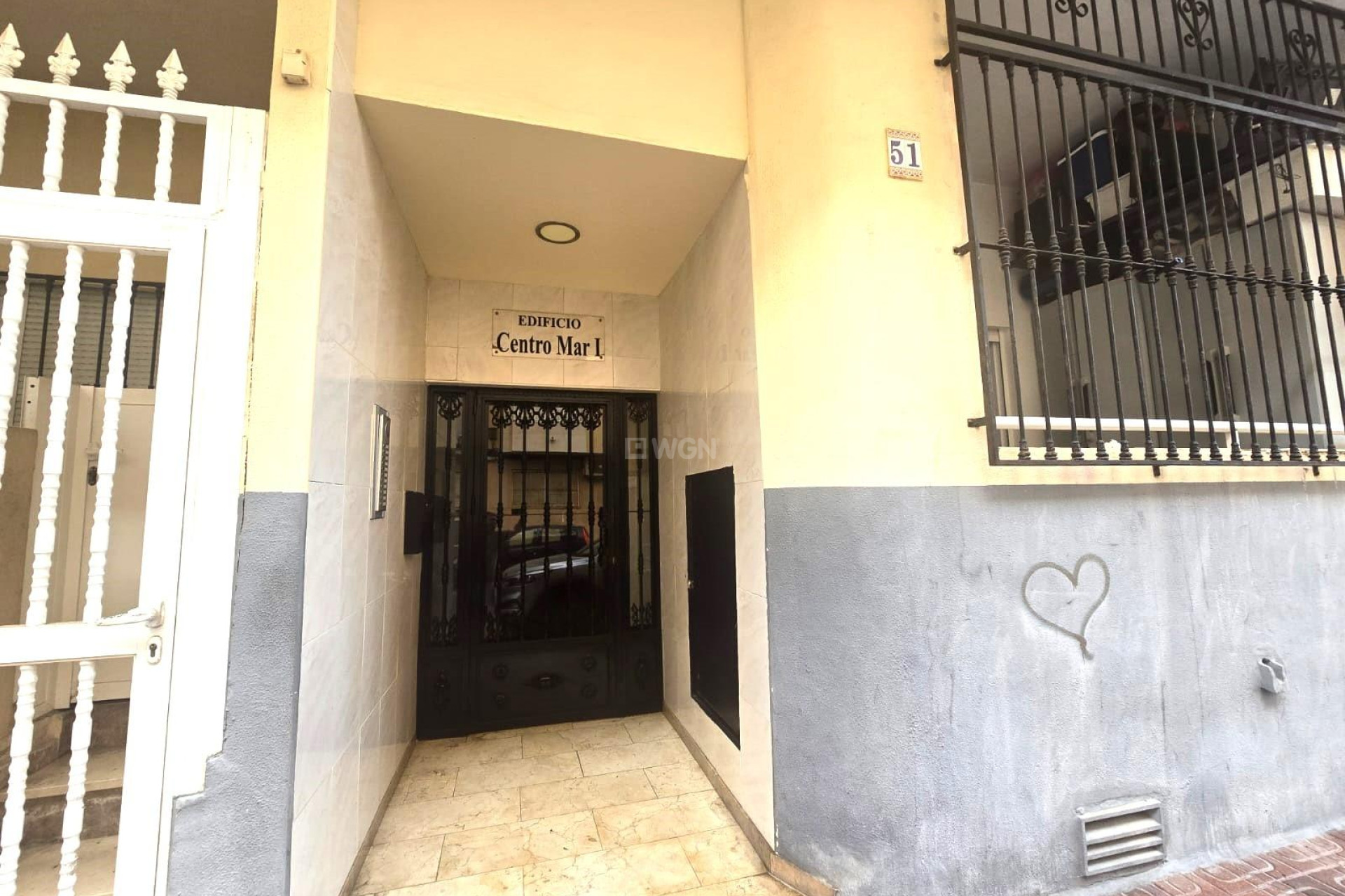 Resale - Apartment / flat - Torrevieja - Playa de los Locos