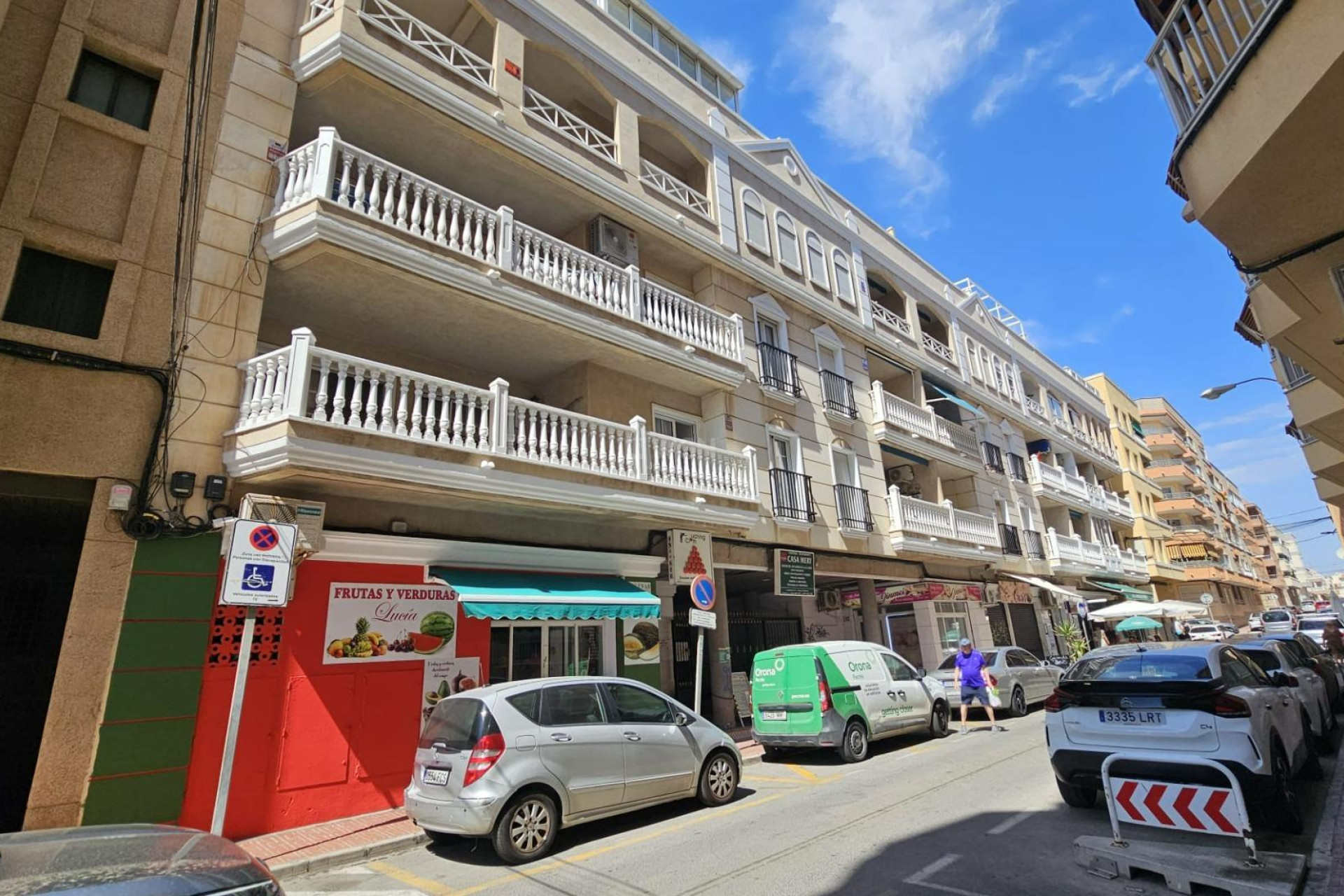 Resale - Apartment / flat - Torrevieja - Playa de los Locos
