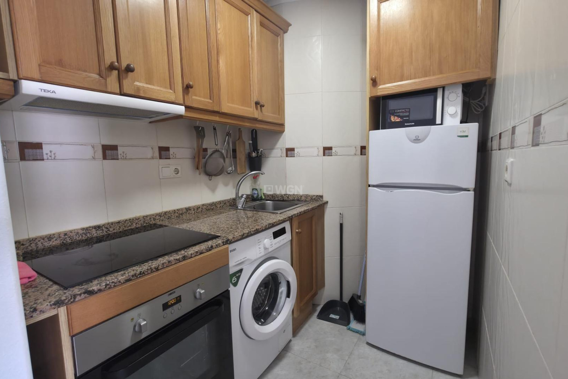 Resale - Apartment / flat - Torrevieja - Playa de los Locos