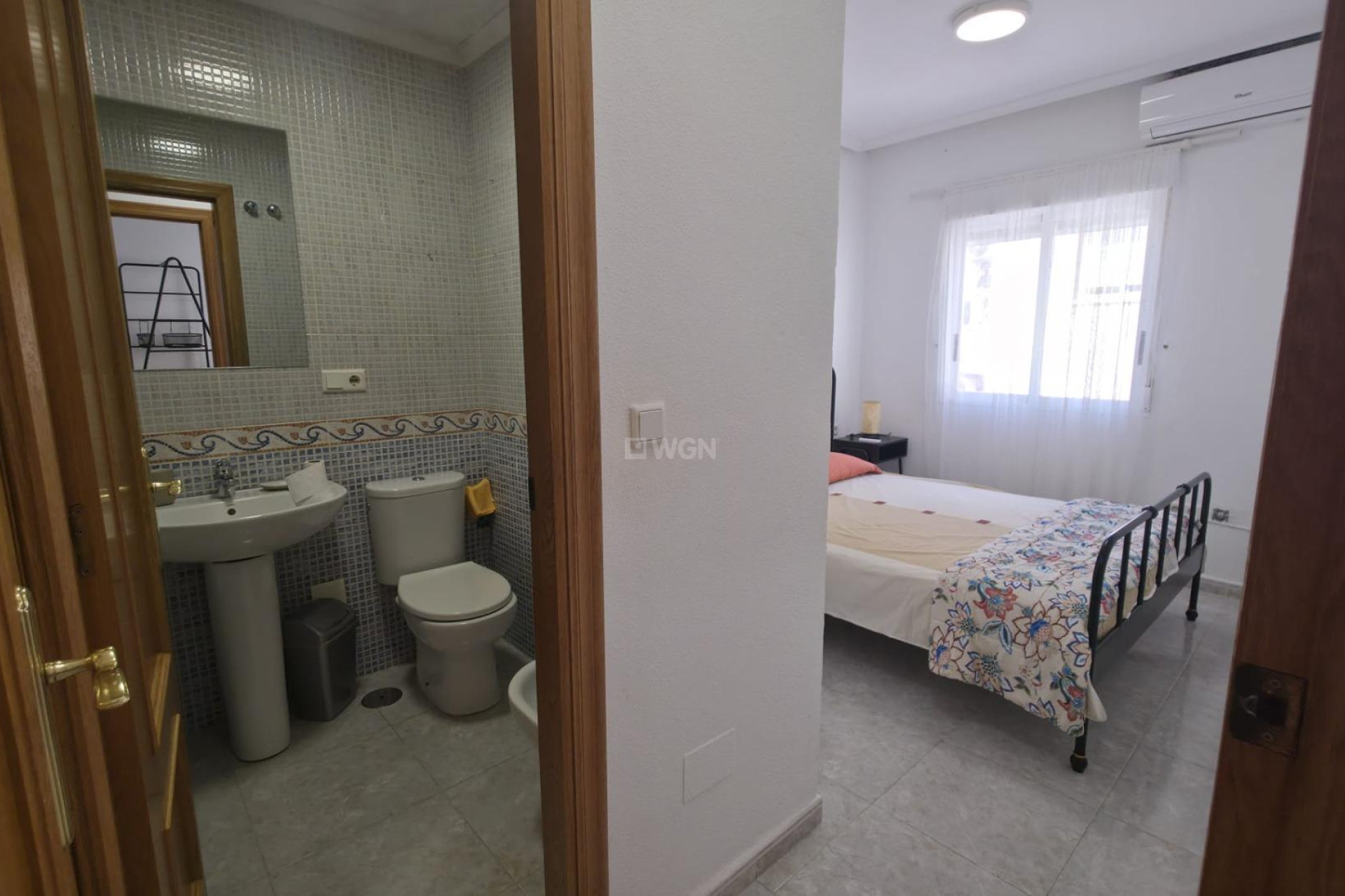 Resale - Apartment / flat - Torrevieja - Playa de los Locos