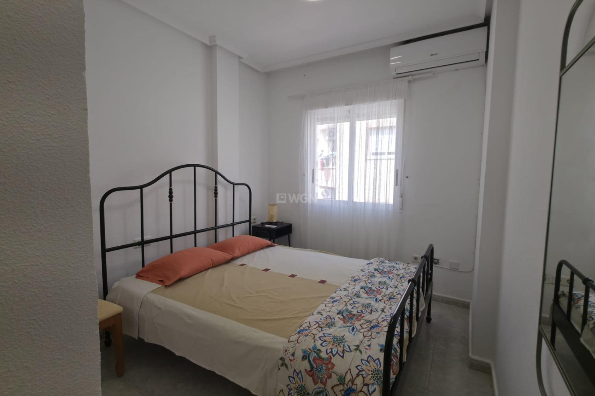 Resale - Apartment / flat - Torrevieja - Playa de los Locos