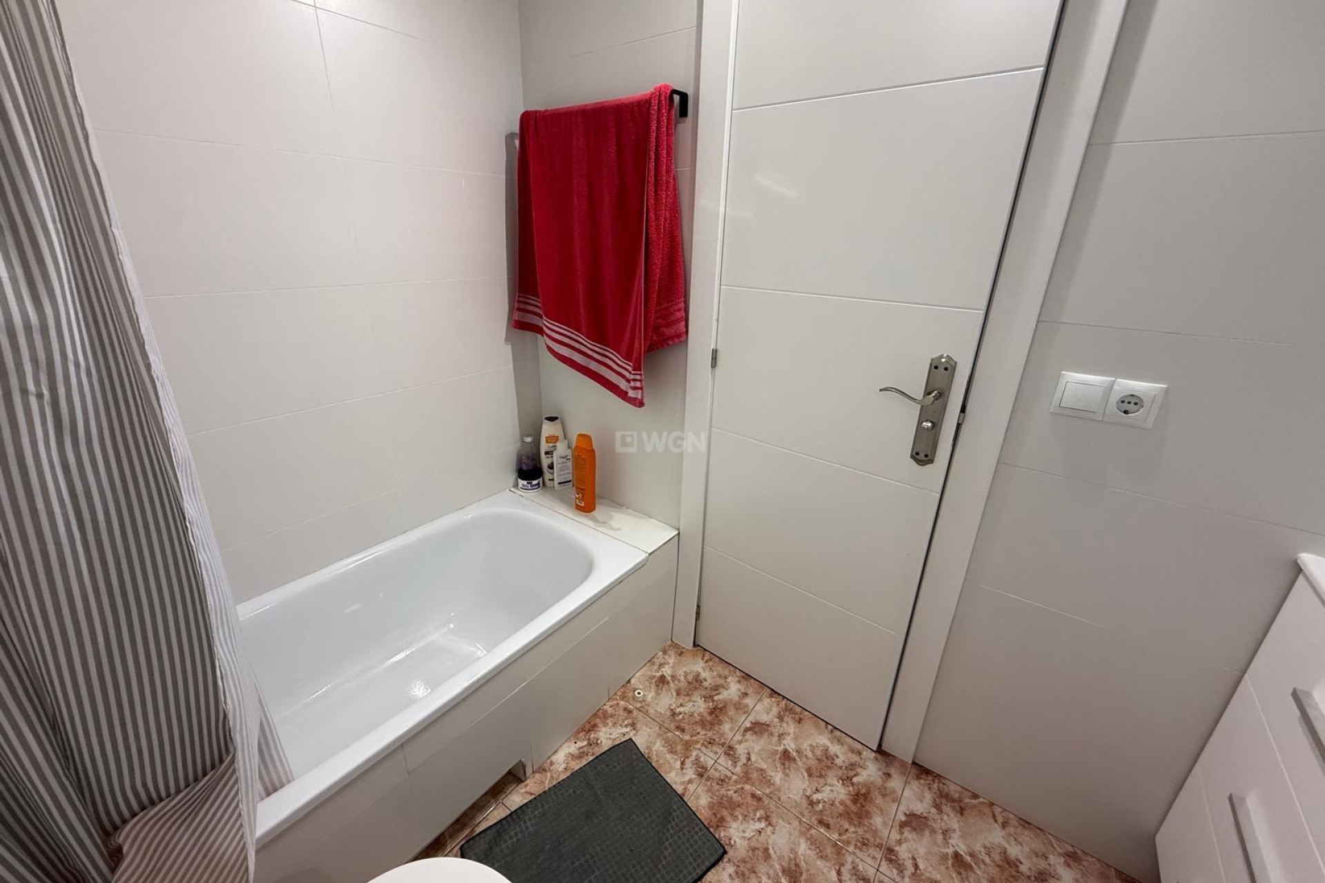 Resale - Apartment / flat - Torrevieja - Playa de los Locos