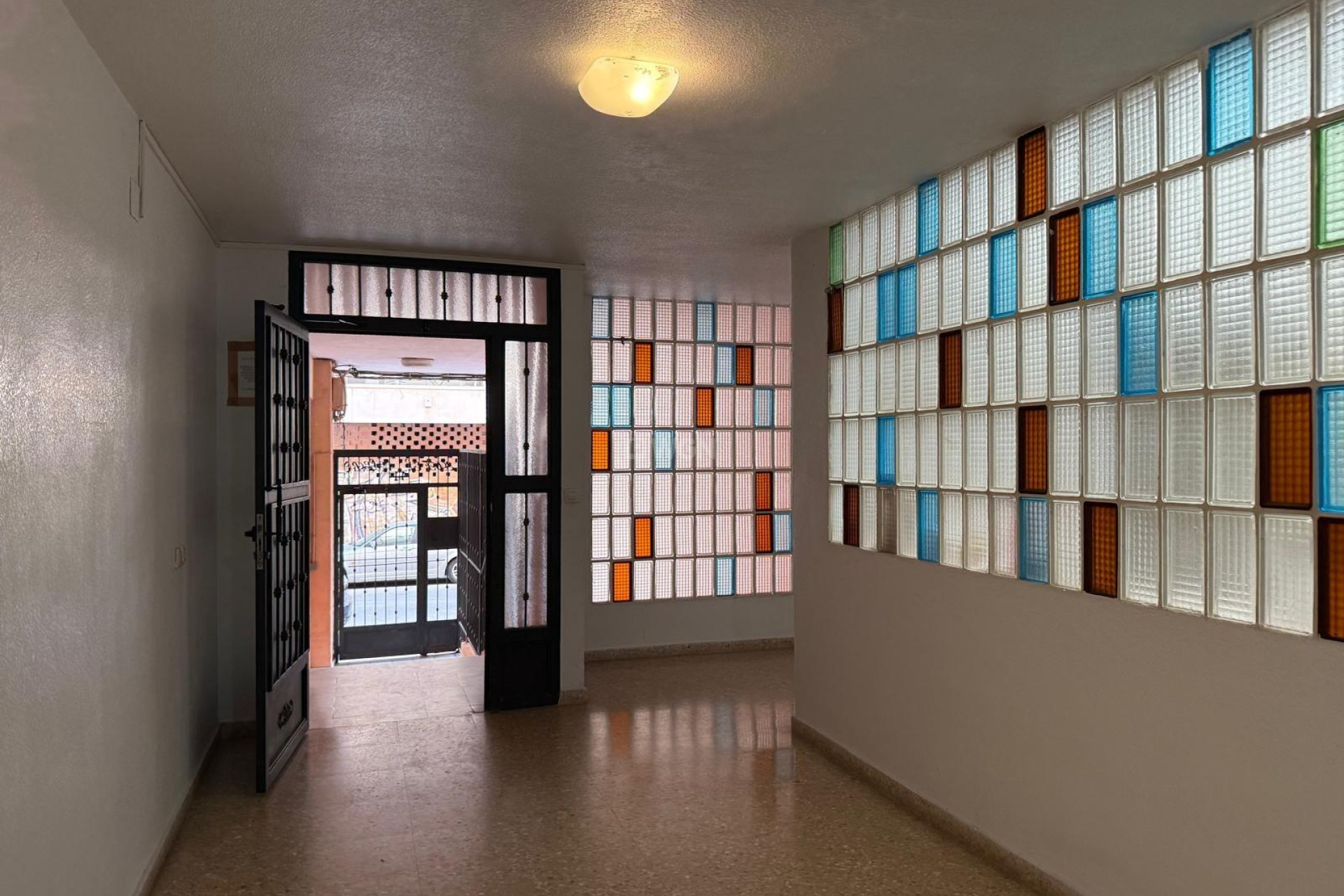 Resale - Apartment / flat - Torrevieja - Playa de los Locos