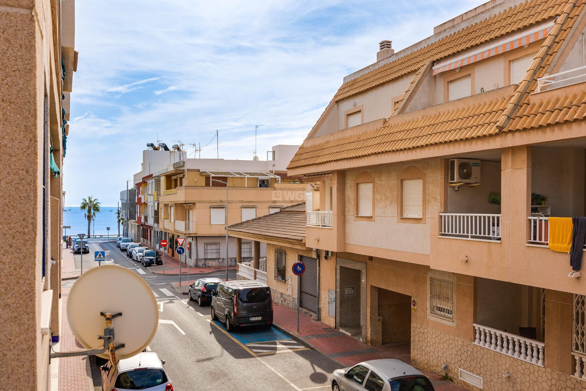Resale - Apartment / flat - Torrevieja - Playa De Los Naufragos