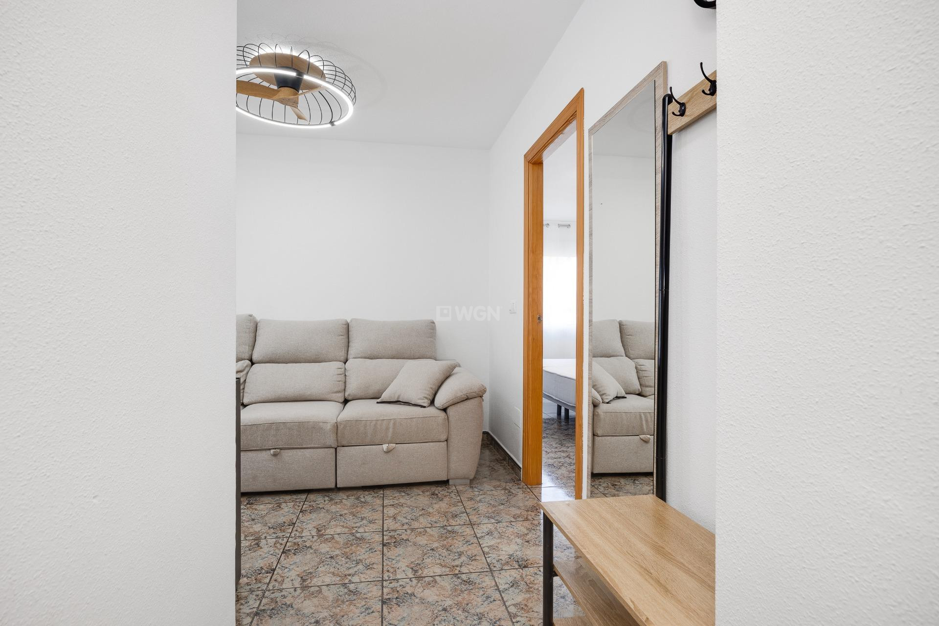 Resale - Apartment / flat - Torrevieja - Playa De Los Naufragos