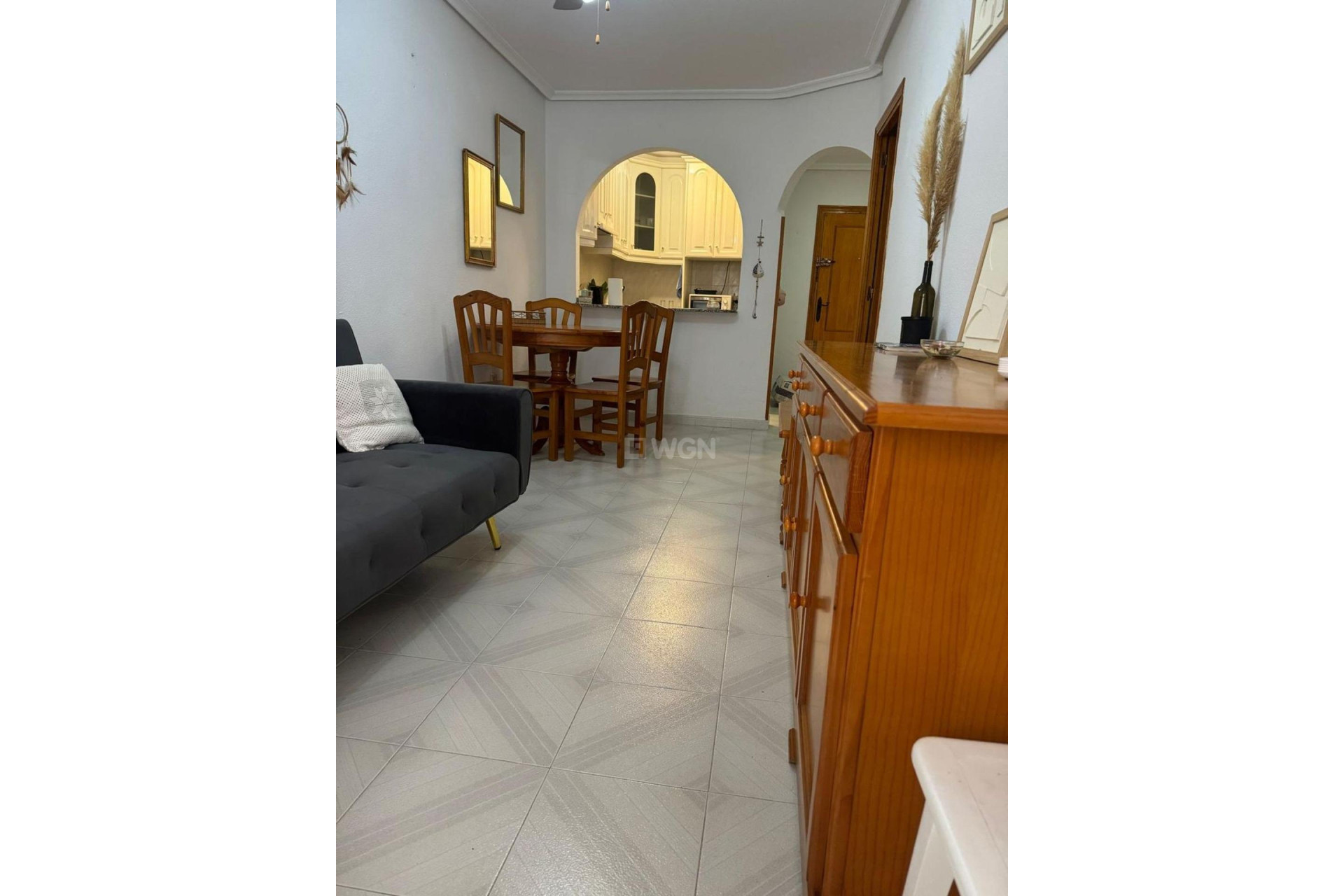 Resale - Apartment / flat - Torrevieja - Playa De Los Naufragos