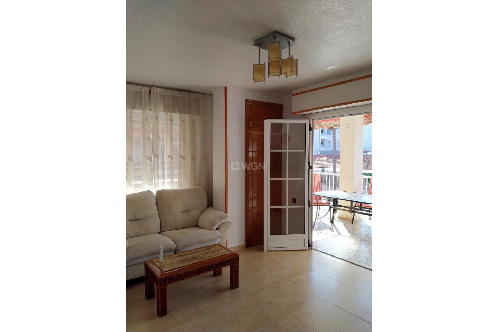 Resale - Apartment / flat - Torrevieja - Playa De Los Naufragos