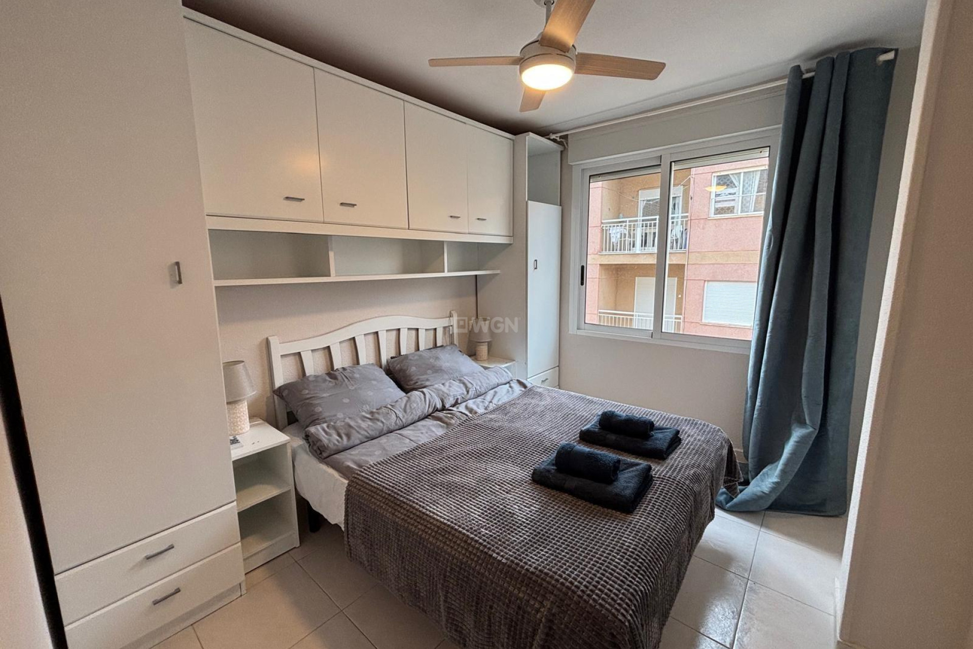 Resale - Apartment / flat - Torrevieja - Playa De Los Naufragos