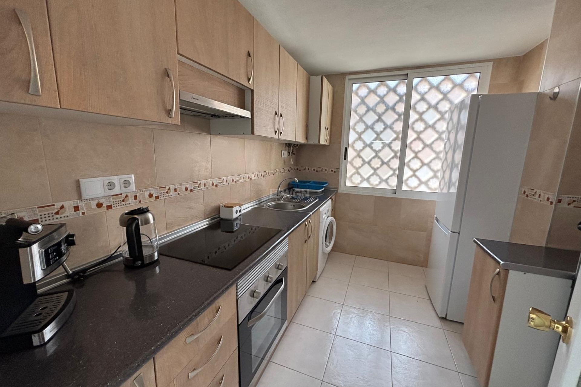 Resale - Apartment / flat - Torrevieja - Playa De Los Naufragos