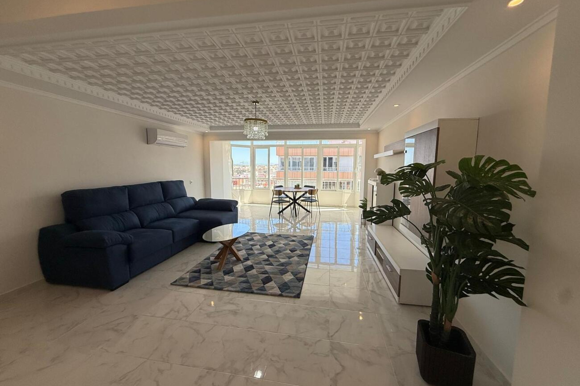 Resale - Apartment / flat - Torrevieja - Playa del Acequión