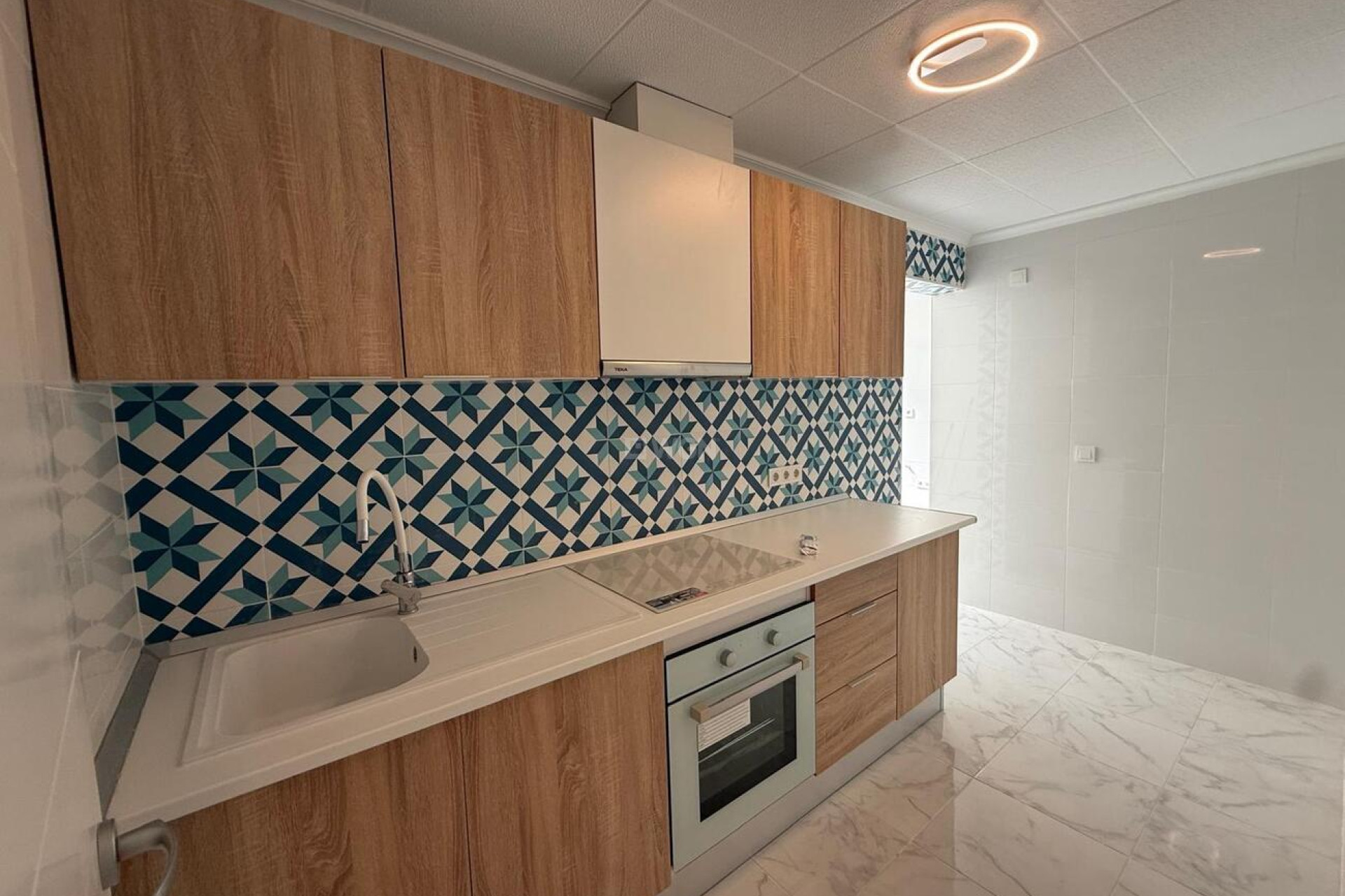 Resale - Apartment / flat - Torrevieja - Playa del Acequión
