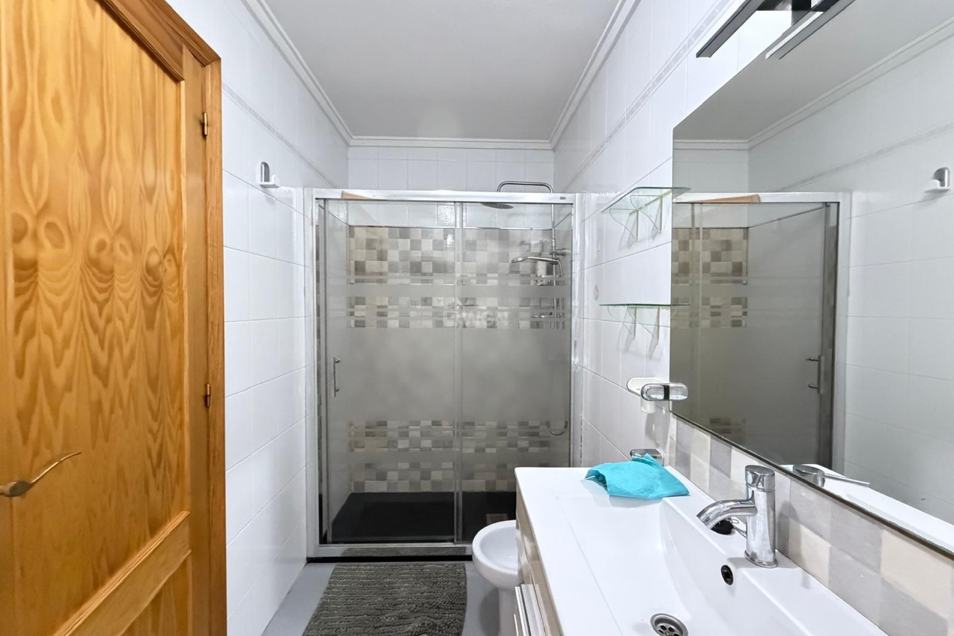 Resale - Apartment / flat - Torrevieja - Playa del Cura