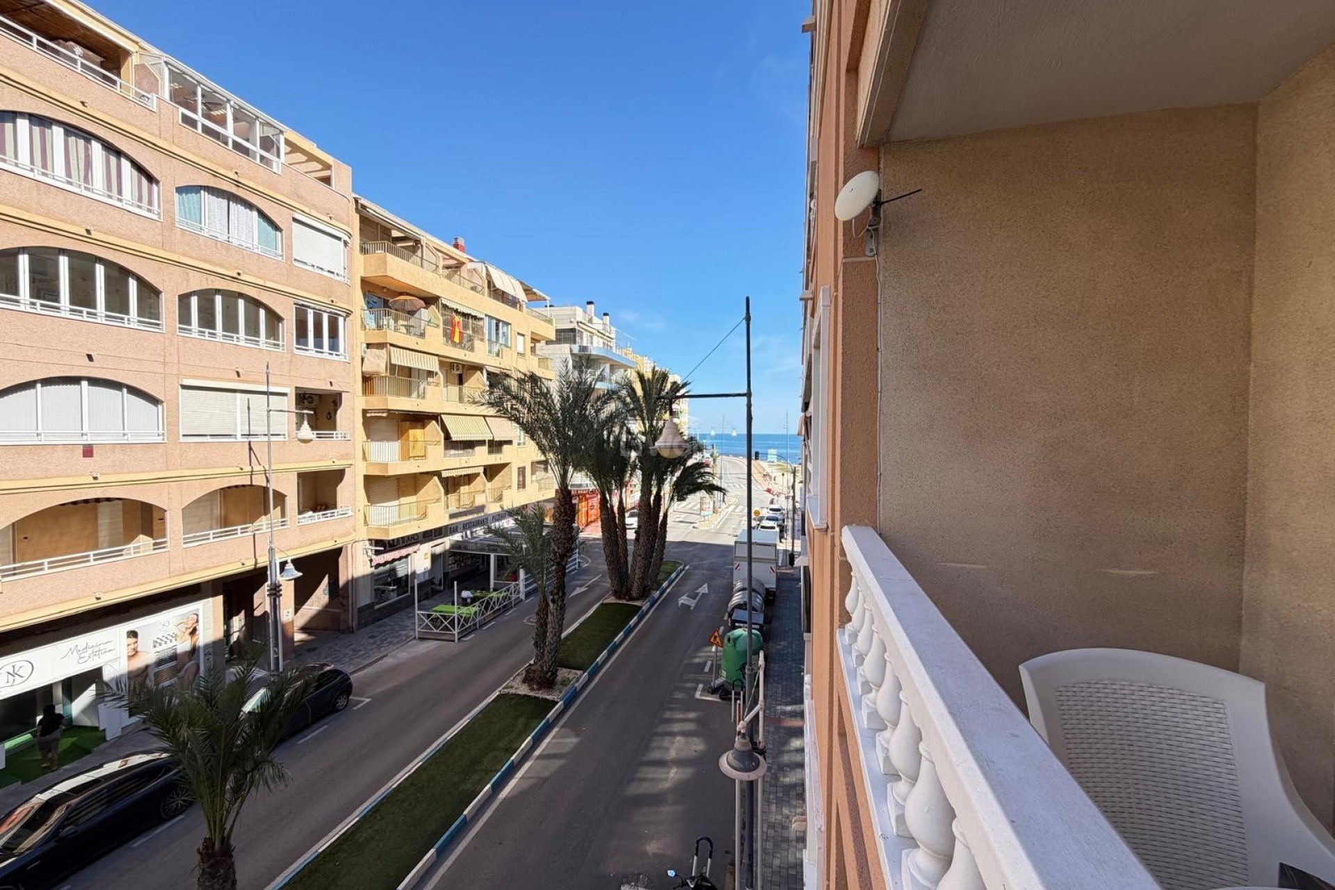 Resale - Apartment / flat - Torrevieja - Playa del Cura
