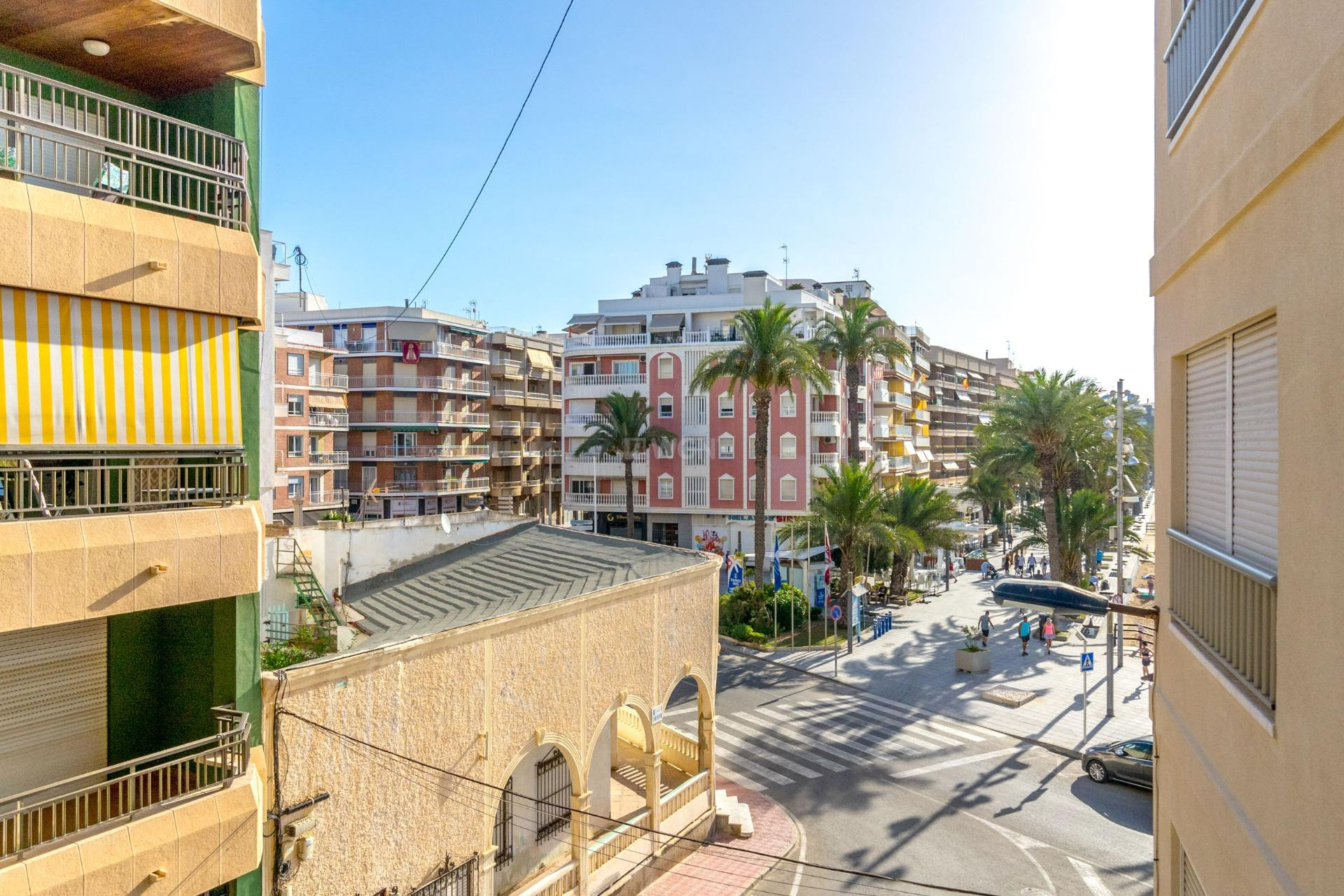 Resale - Apartment / flat - Torrevieja - Playa del Cura