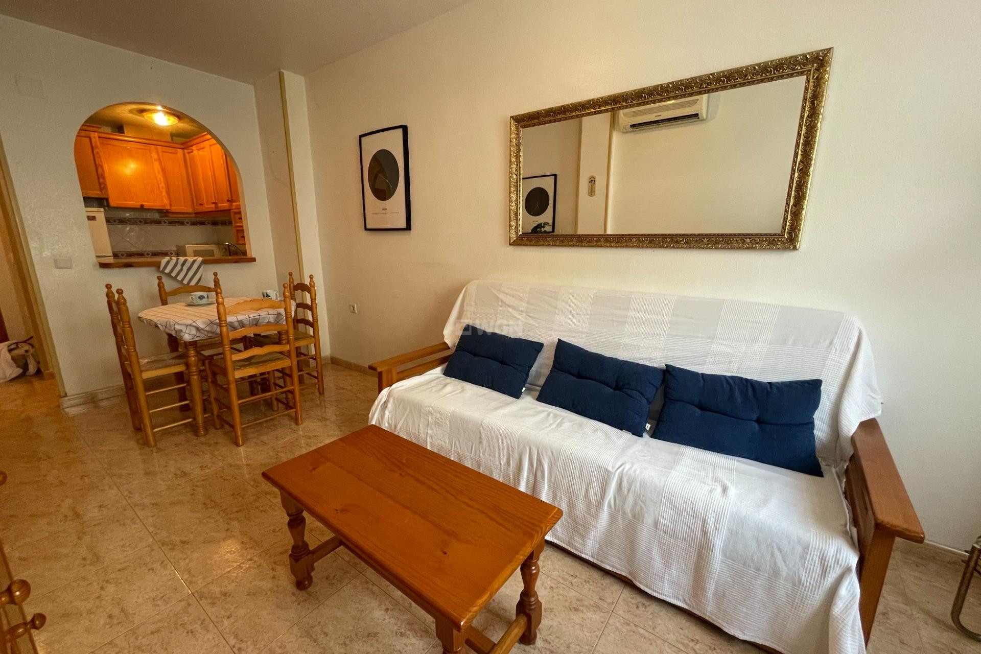 Resale - Apartment / flat - Torrevieja - Playa del Cura