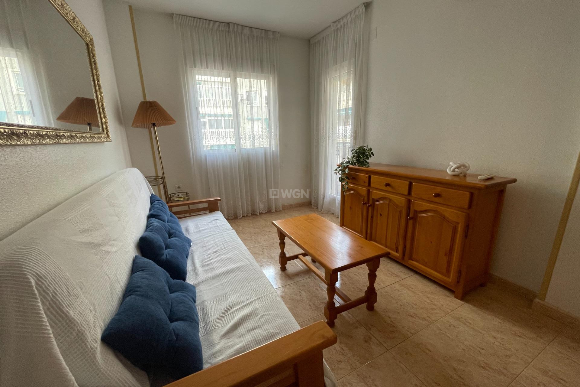 Resale - Apartment / flat - Torrevieja - Playa del Cura