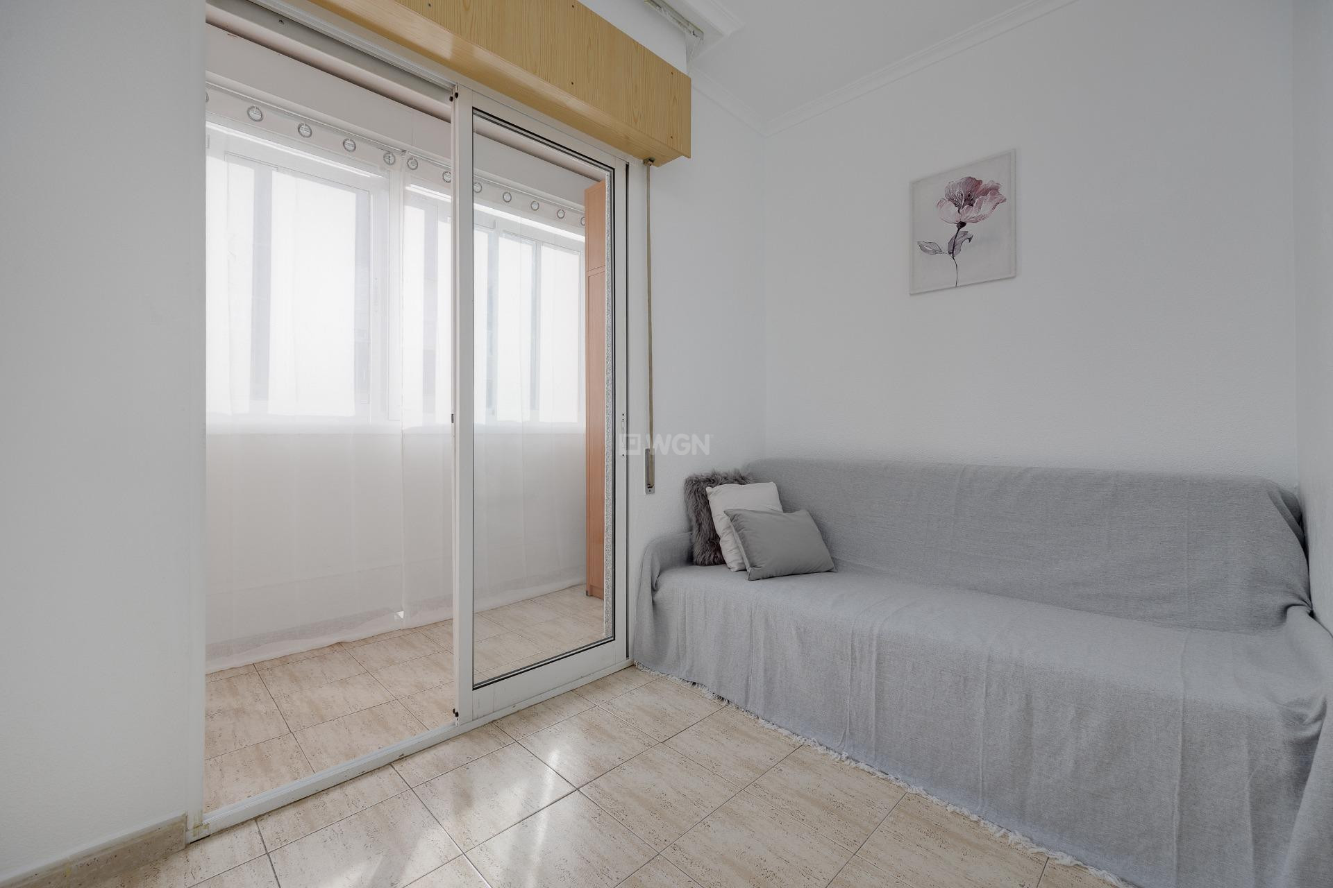 Resale - Apartment / flat - Torrevieja - Playa del Cura