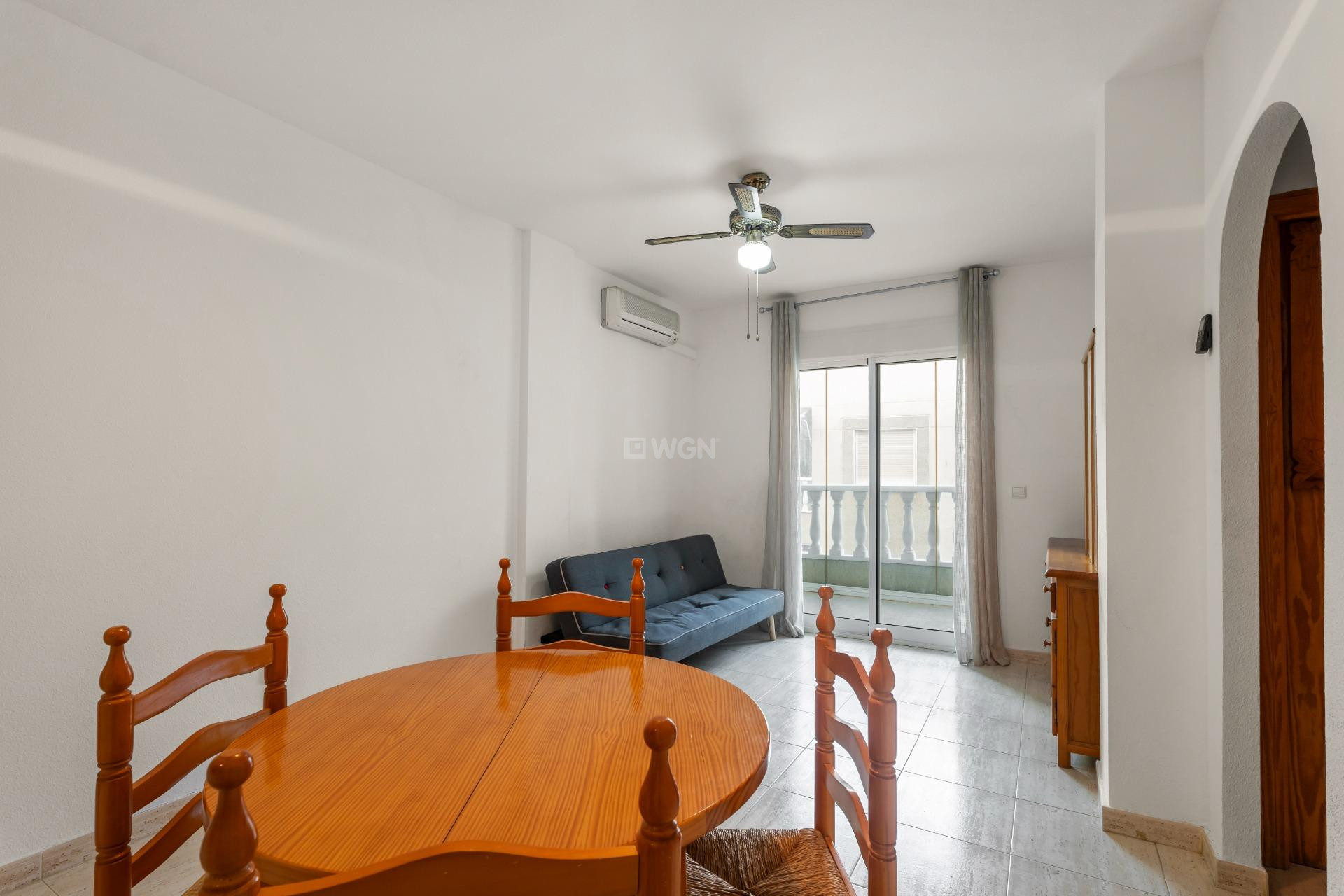 Resale - Apartment / flat - Torrevieja - Playa del Cura