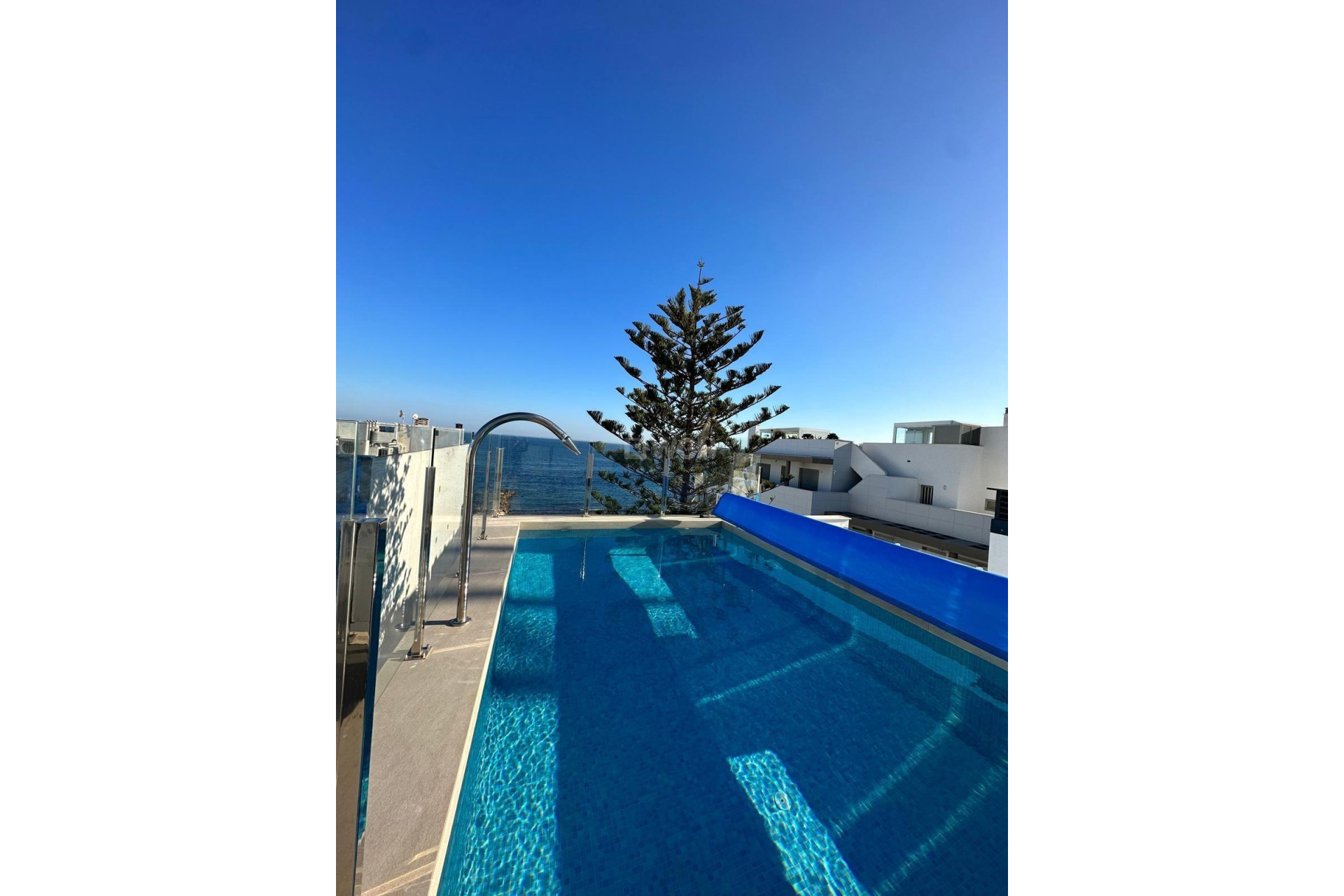 Resale - Apartment / flat - Torrevieja - Playa del Cura