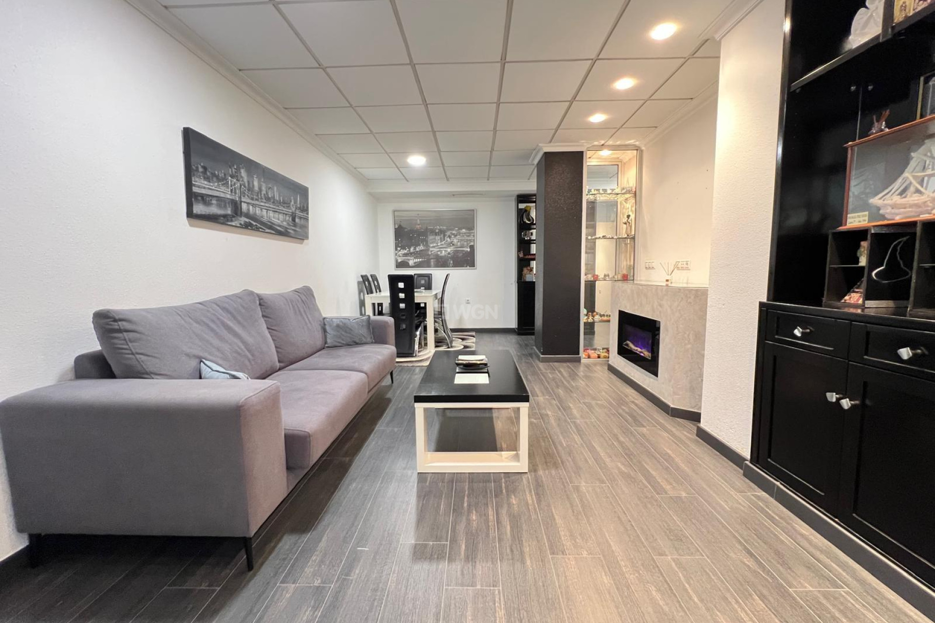 Resale - Apartment / flat - Torrevieja - Playa del Cura