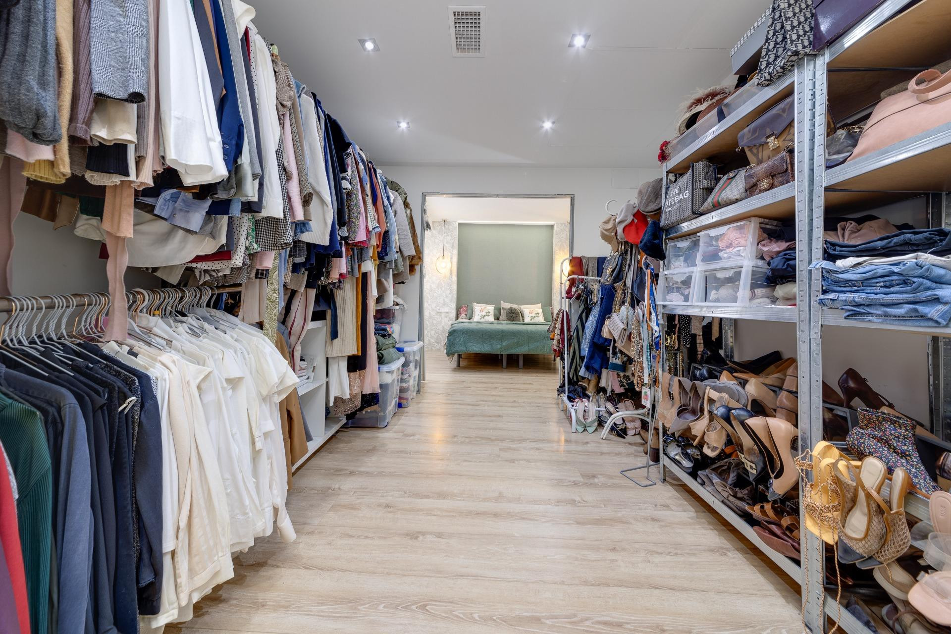 Resale - Apartment / flat - Torrevieja - Playa del Cura