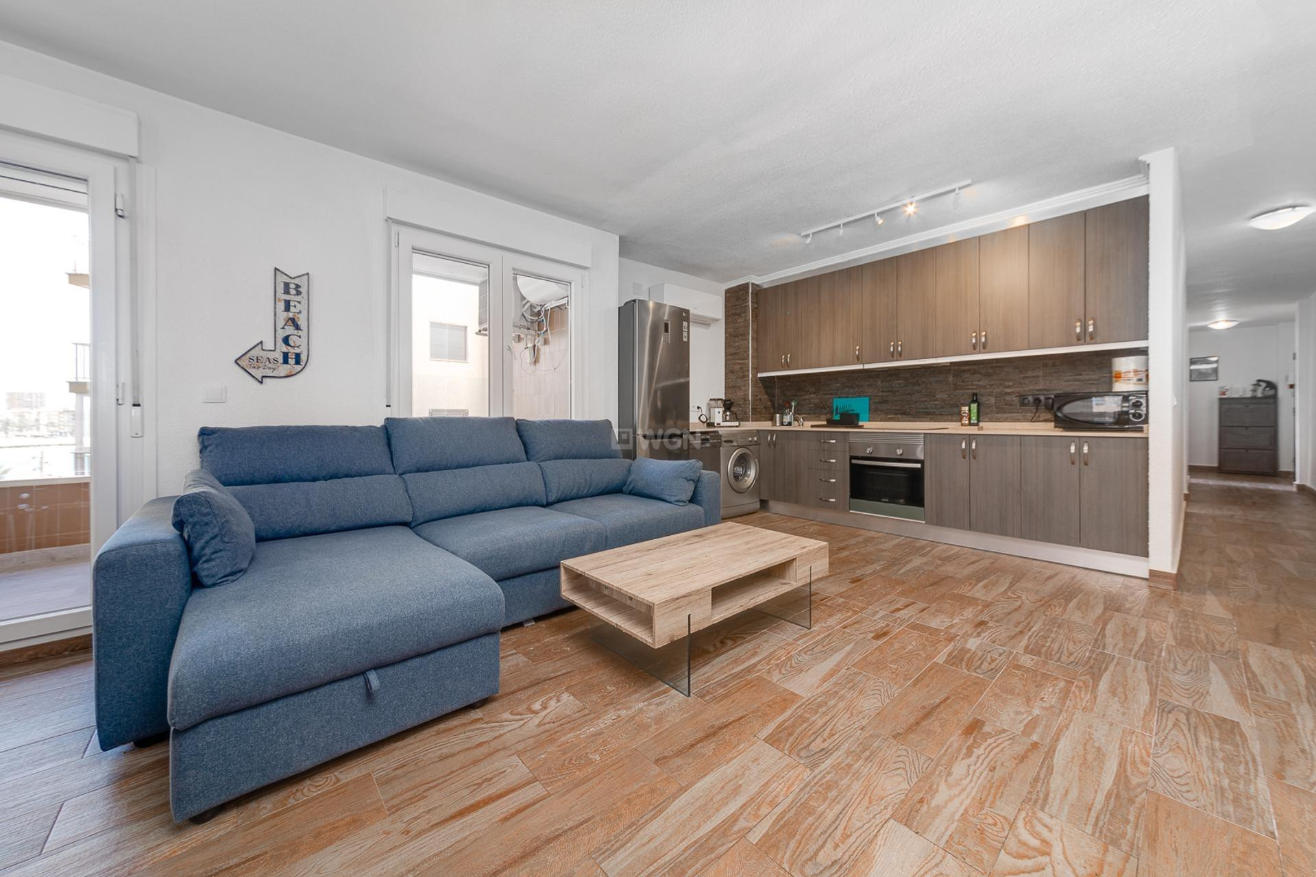 Resale - Apartment / flat - Torrevieja - Playa del Cura