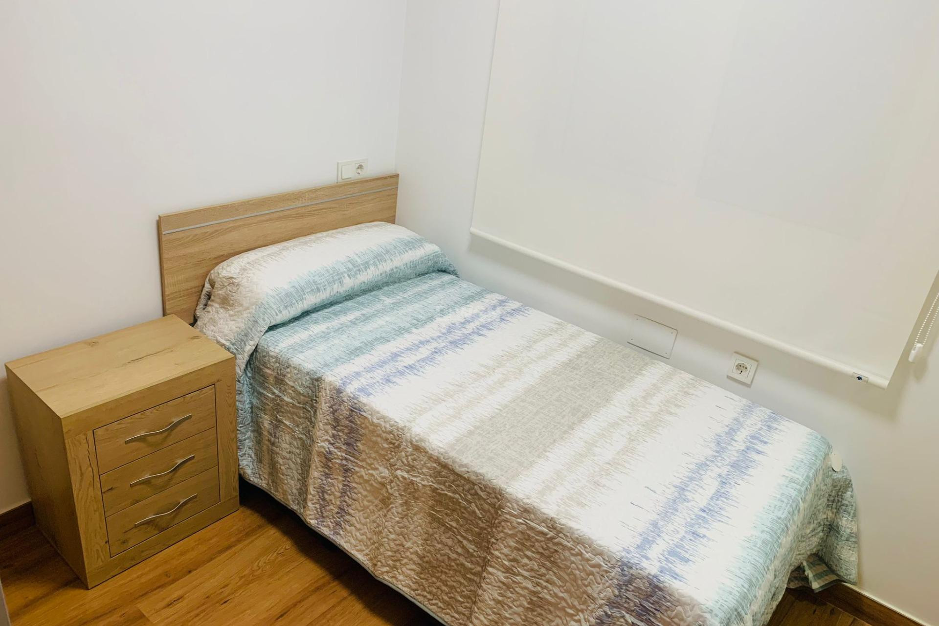 Resale - Apartment / flat - Torrevieja - Playa del Cura