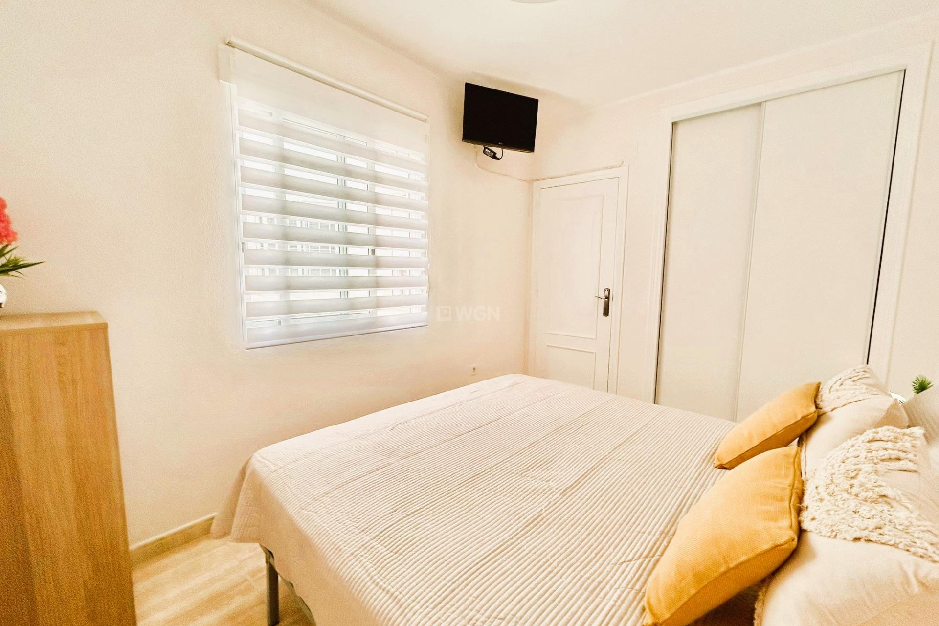 Resale - Apartment / flat - Torrevieja - Playa del Cura