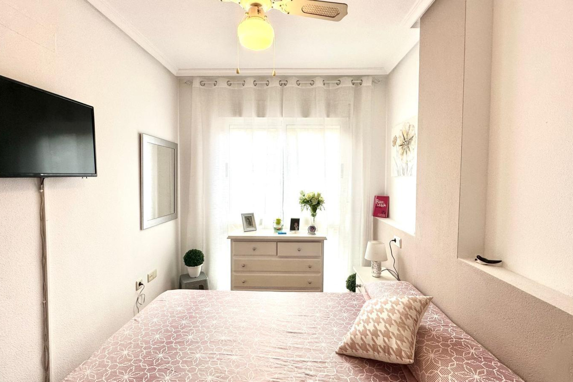 Resale - Apartment / flat - Torrevieja - Playa del Cura