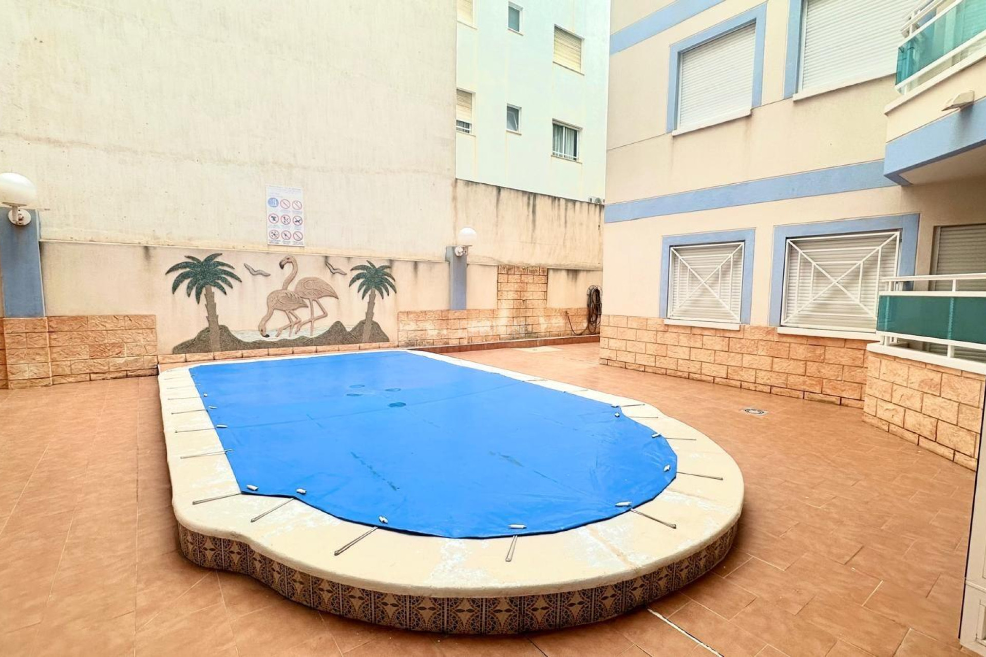 Resale - Apartment / flat - Torrevieja - Playa del Cura