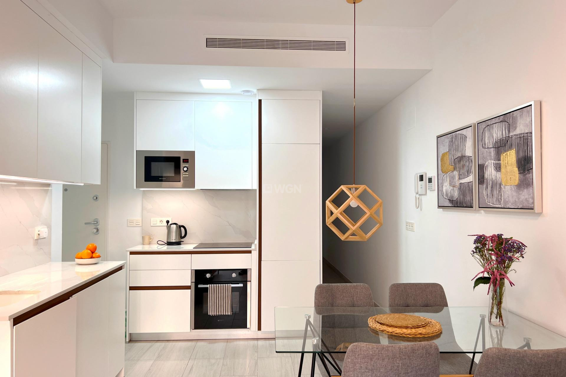 Resale - Apartment / flat - Torrevieja - Playa del Cura